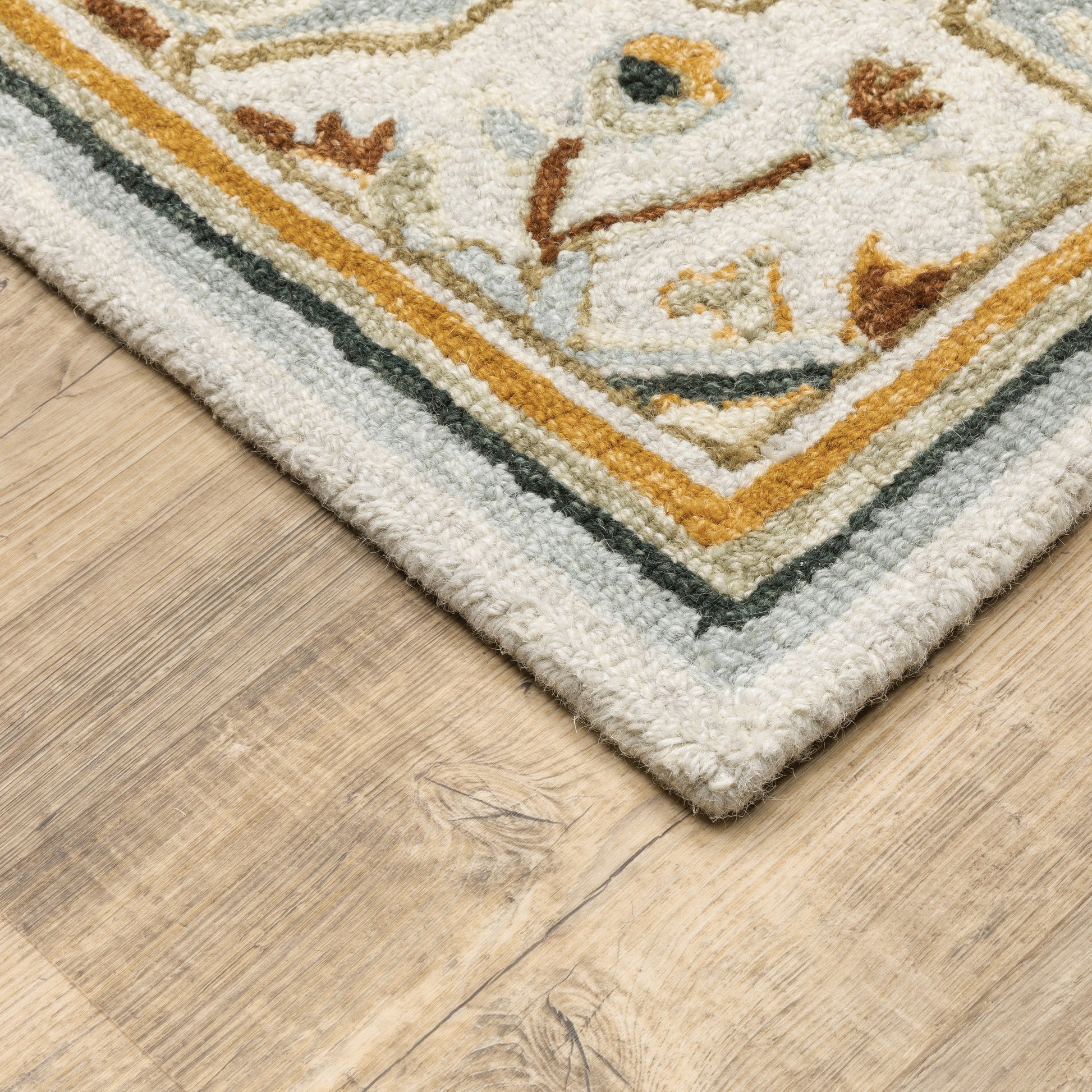 Alfresco 28407 Ivory Medallion Rug