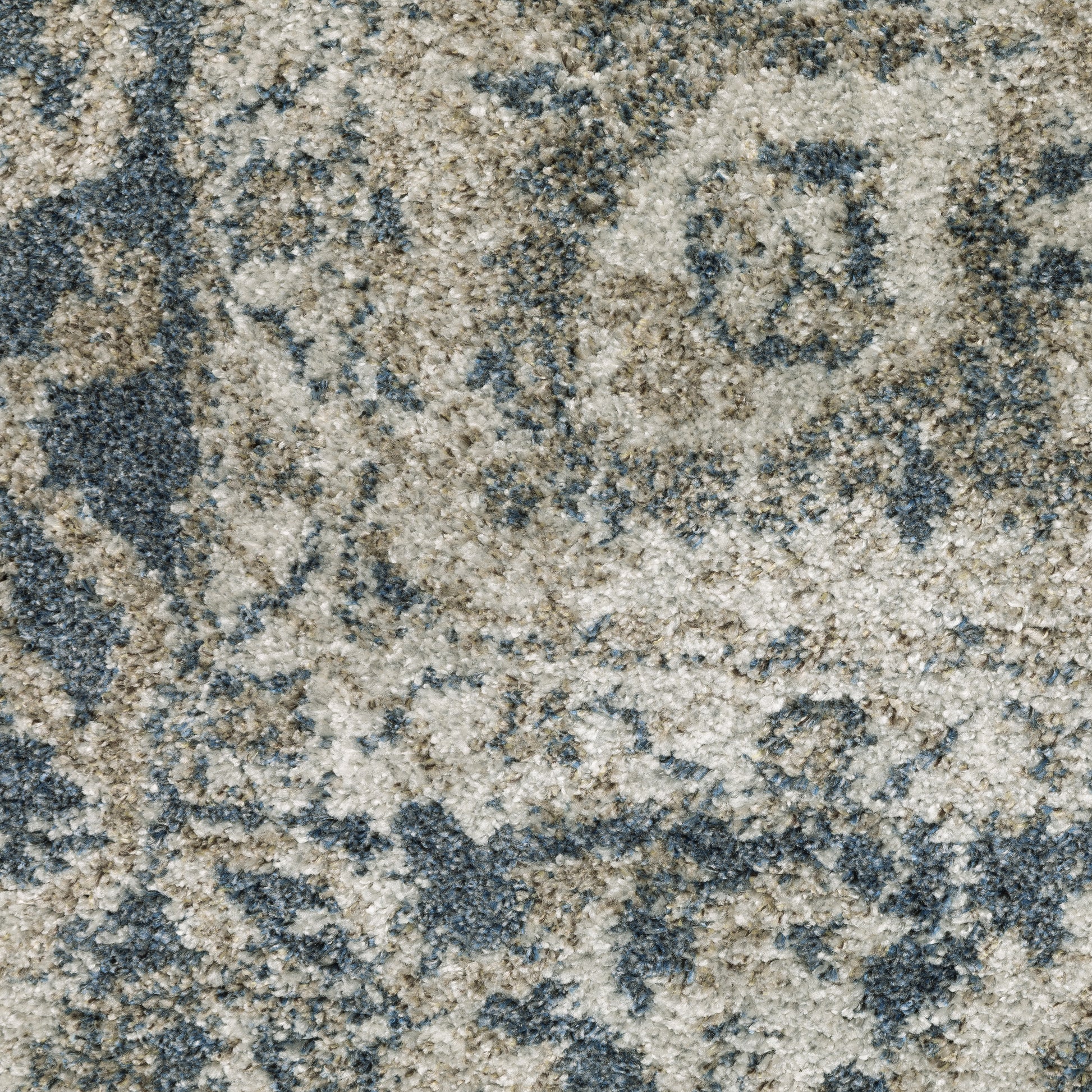 Alton Distressed Beige/ Blue Medallion Cut Pile Rug