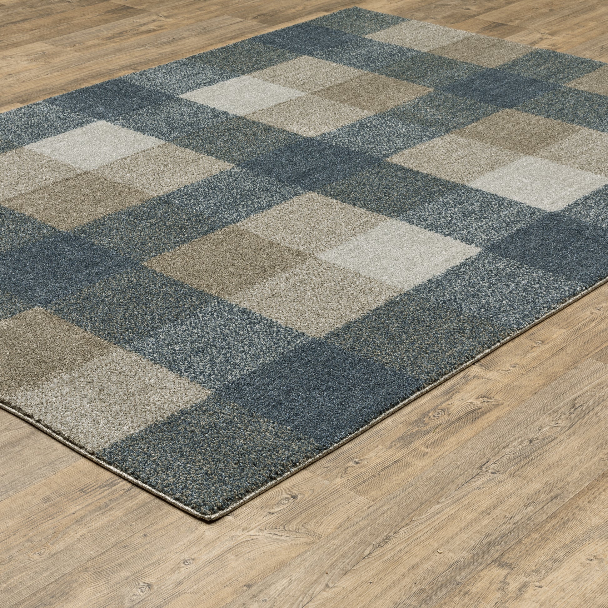Alton 5093X Blue Distressed Rug
