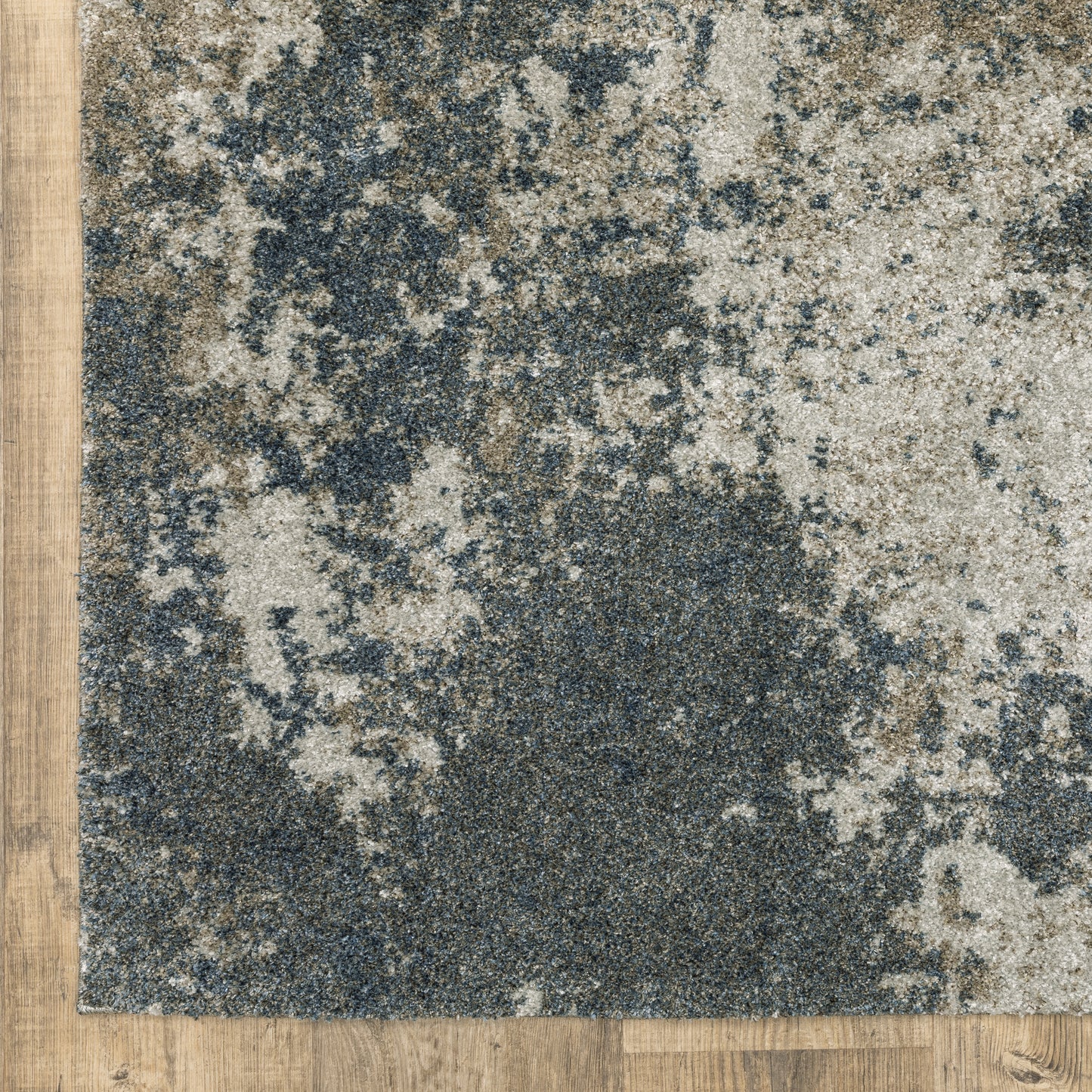 Alton Abstract Blue/ Beige Cut Pile Rug