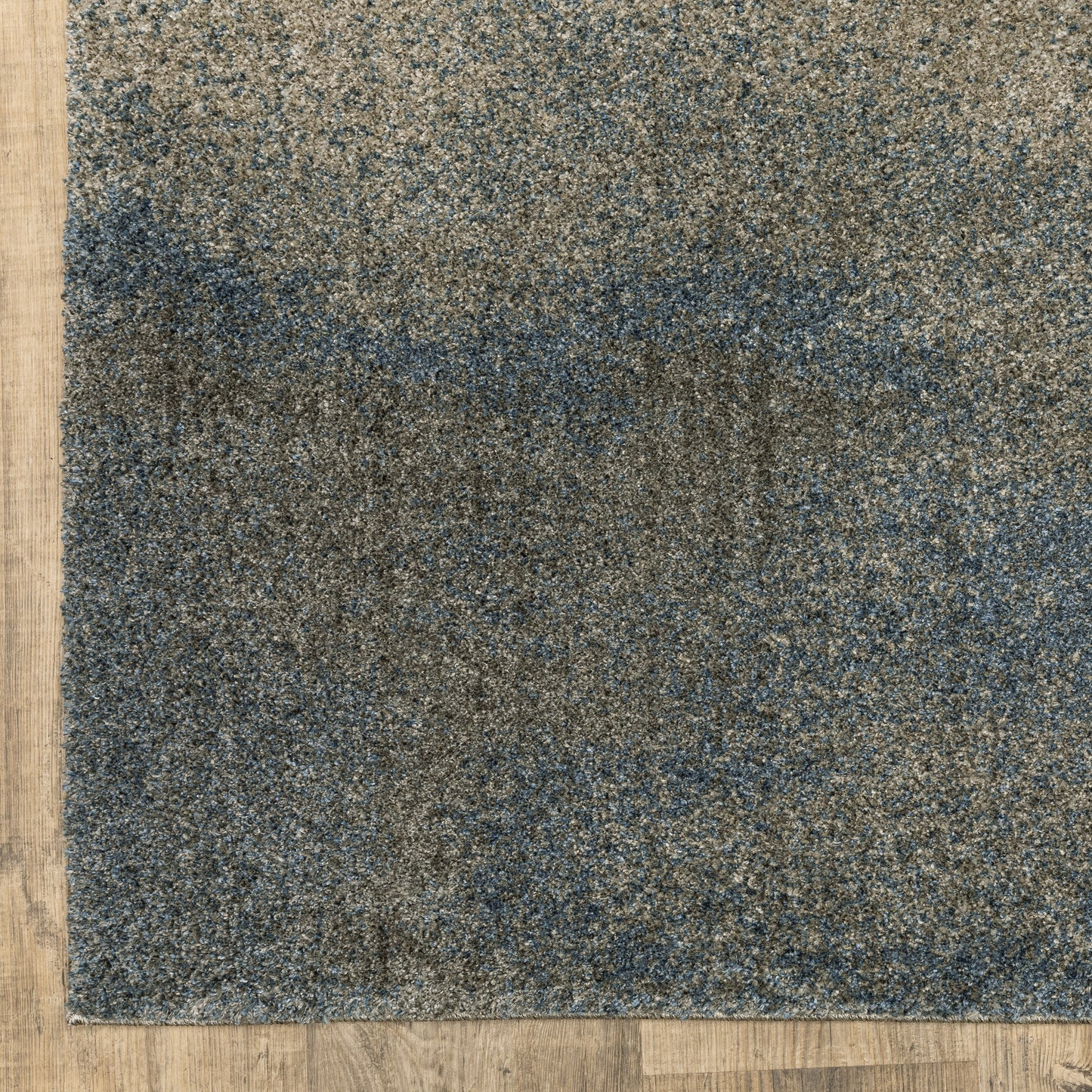 Alton Distressed Beige/ Blue Abstract Cut Pile Rug