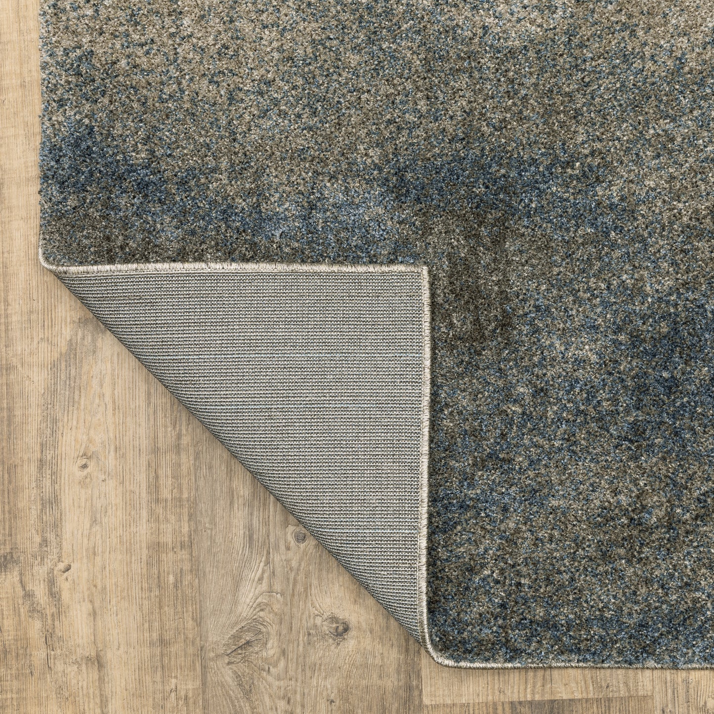 Alton Distressed Beige/ Blue Abstract Cut Pile Rug