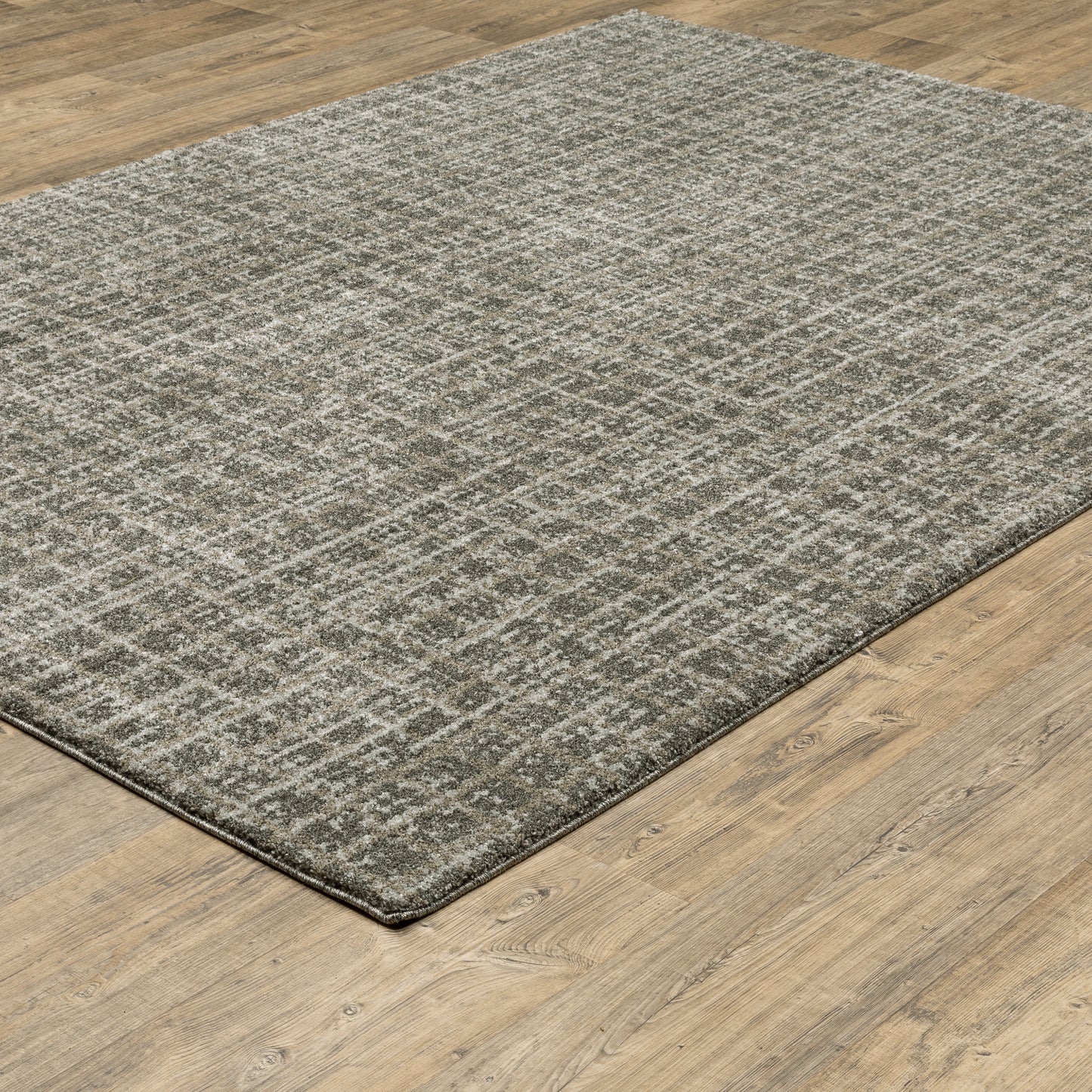 Alton Distressed Brown/ Beige Geometric Cut Pile Rug