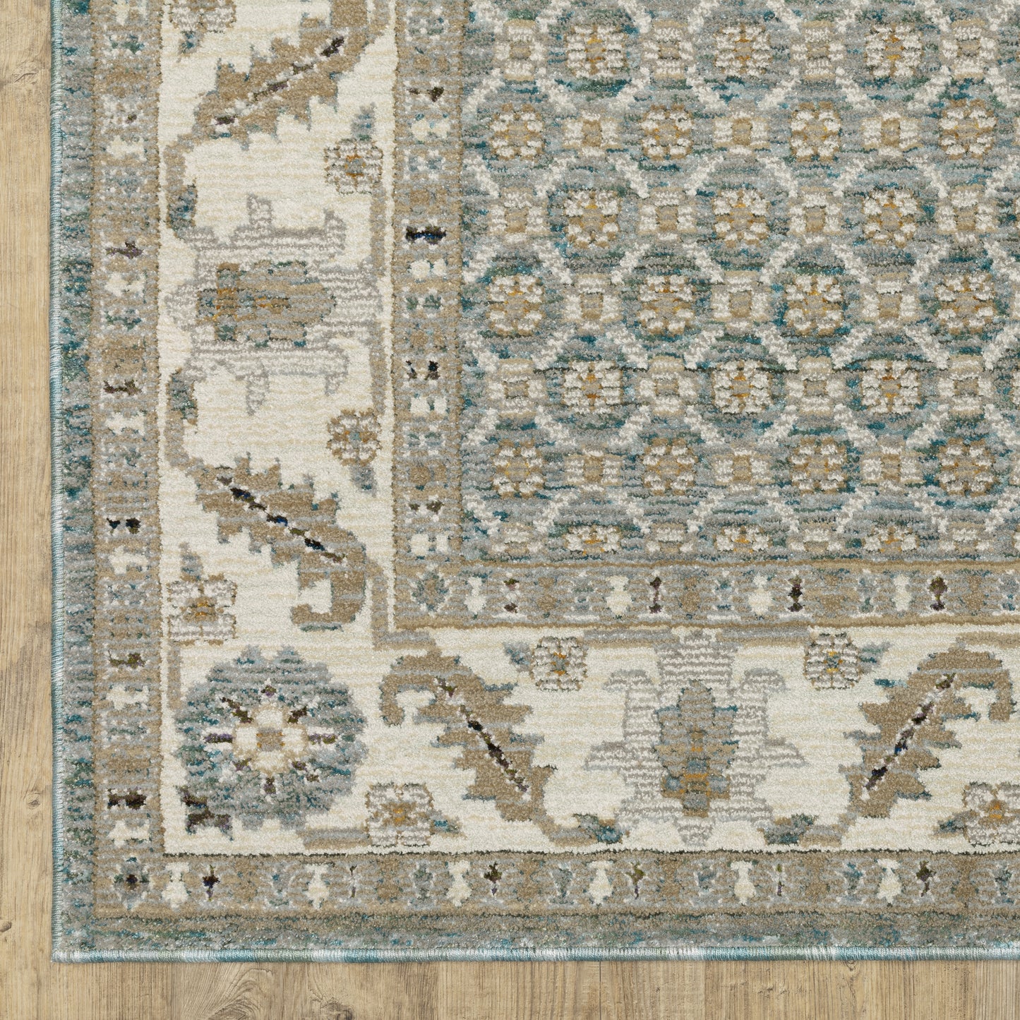 Andorra Oriental Blue/ Ivory Floral Cut Pile Rug