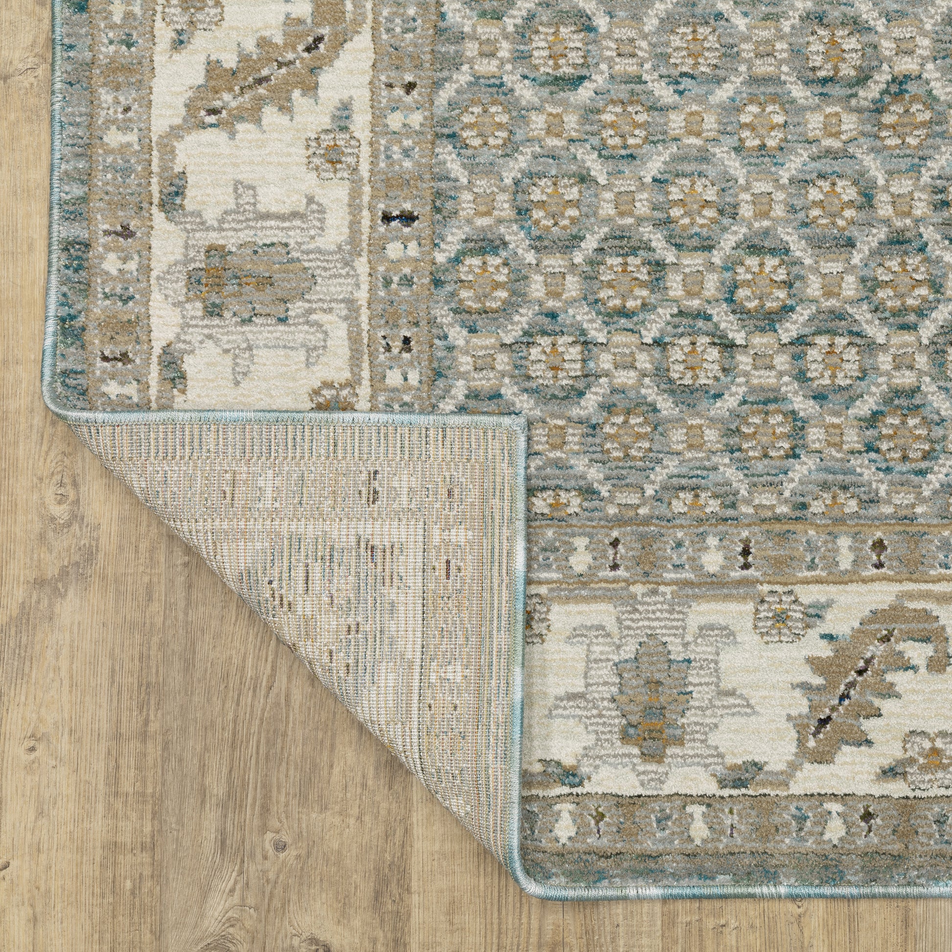 Andorra Oriental Blue/ Ivory Floral Cut Pile Rug