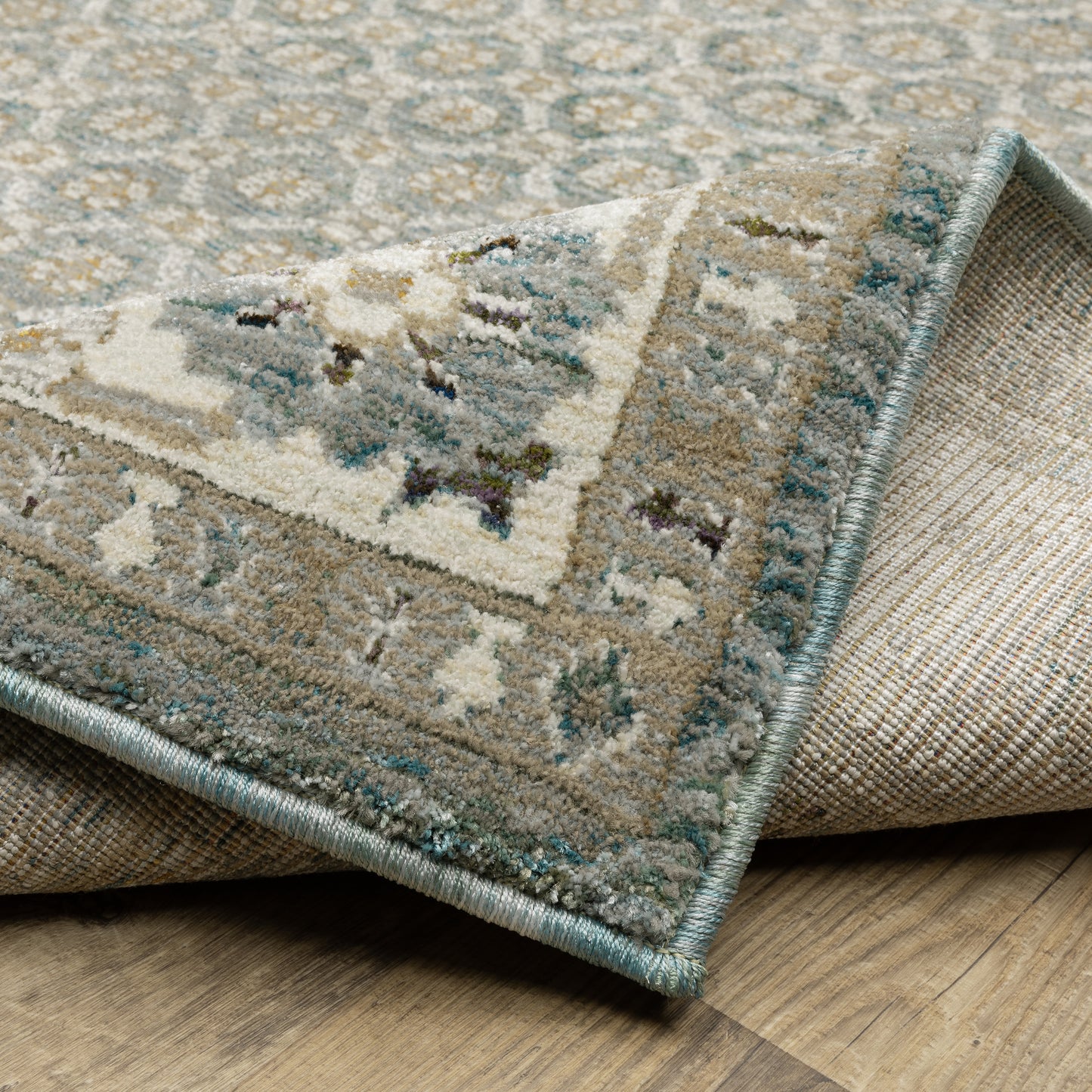 Andorra Oriental Blue/ Ivory Floral Cut Pile Rug