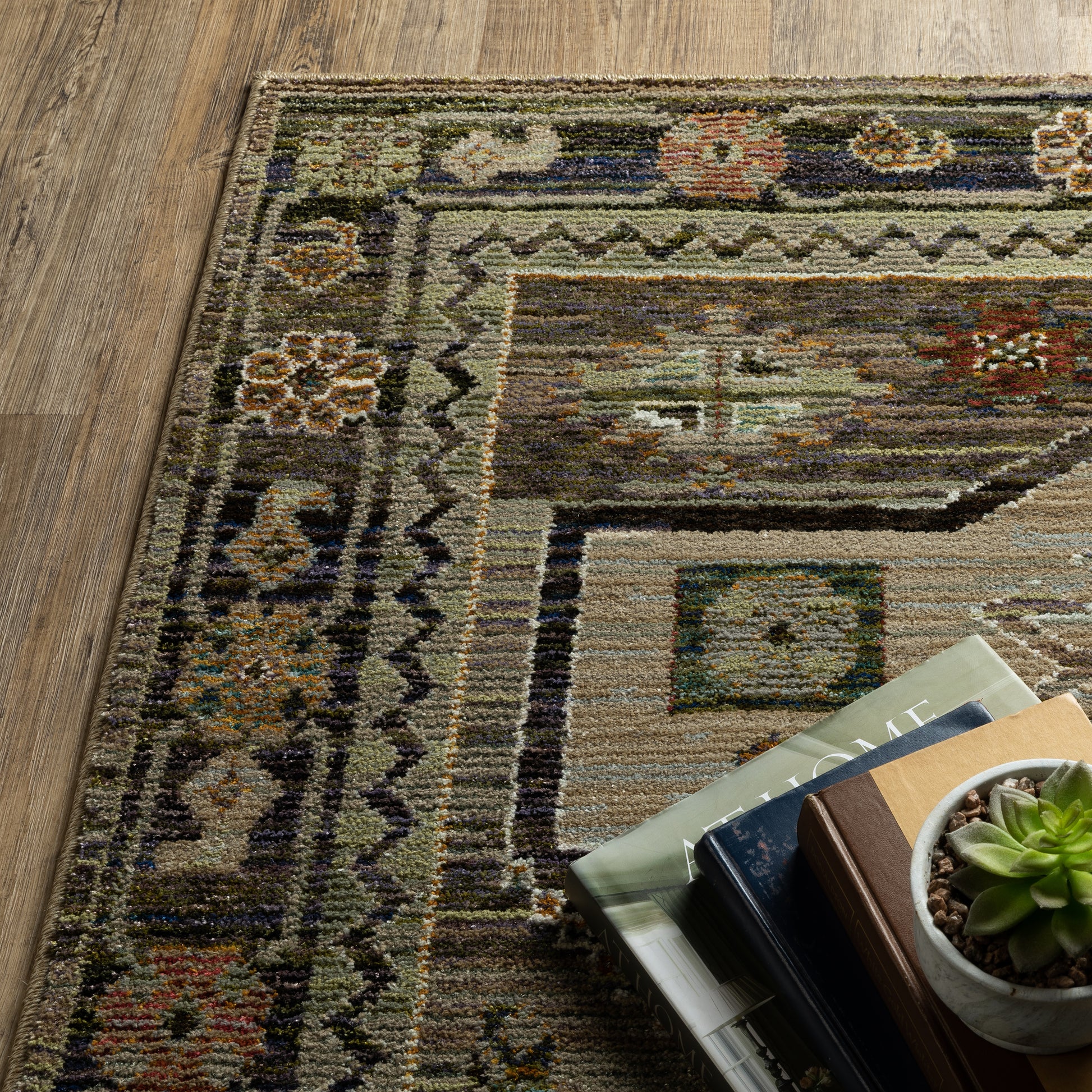 Andorra Southwest/Lodge Green/ Multi Medallion Cut Pile Rug