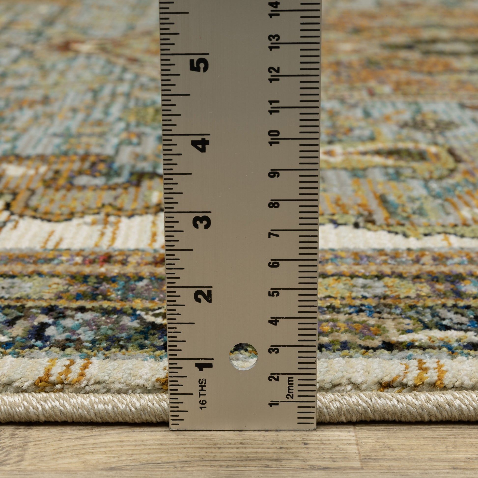 Andorra Medallion Ivory/ Blue Oriental Cut Pile Rug