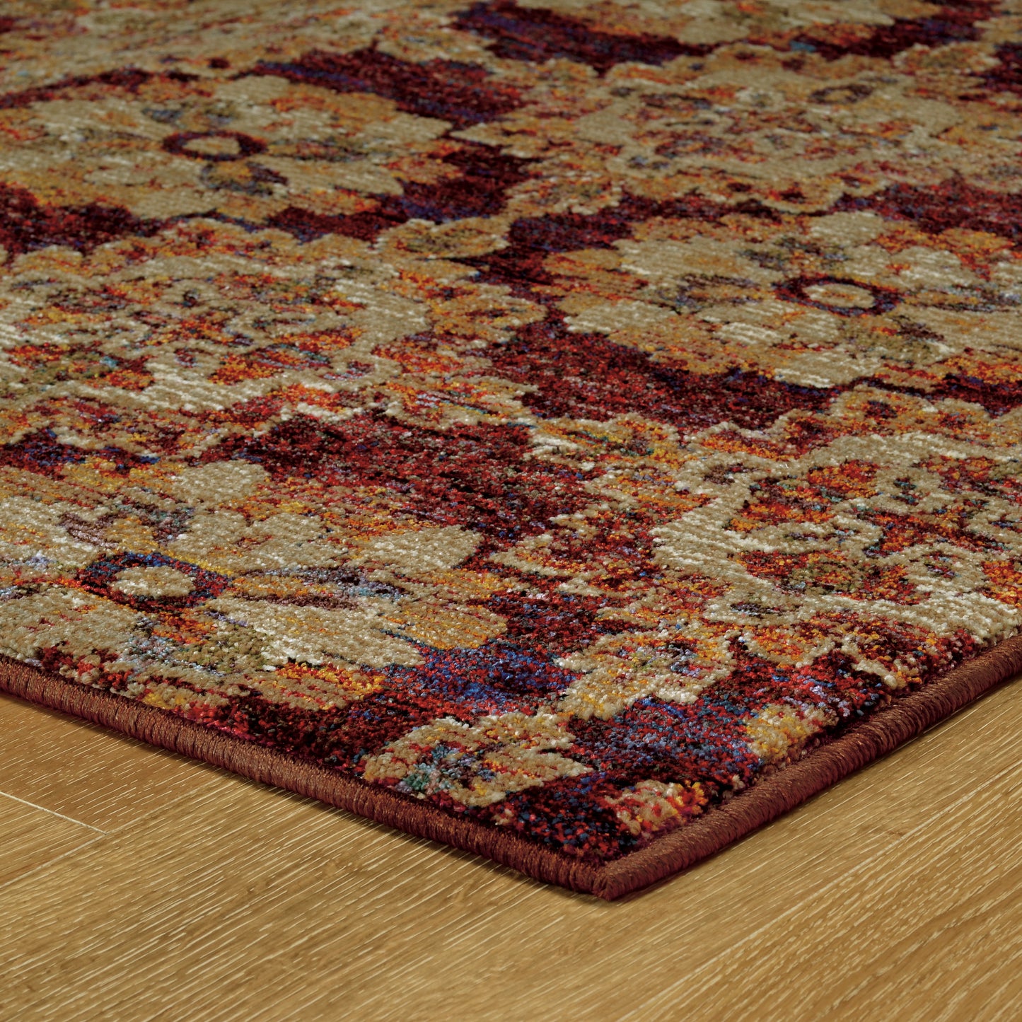 Andorra Medallion Red/ Gold Cut Pile Rug