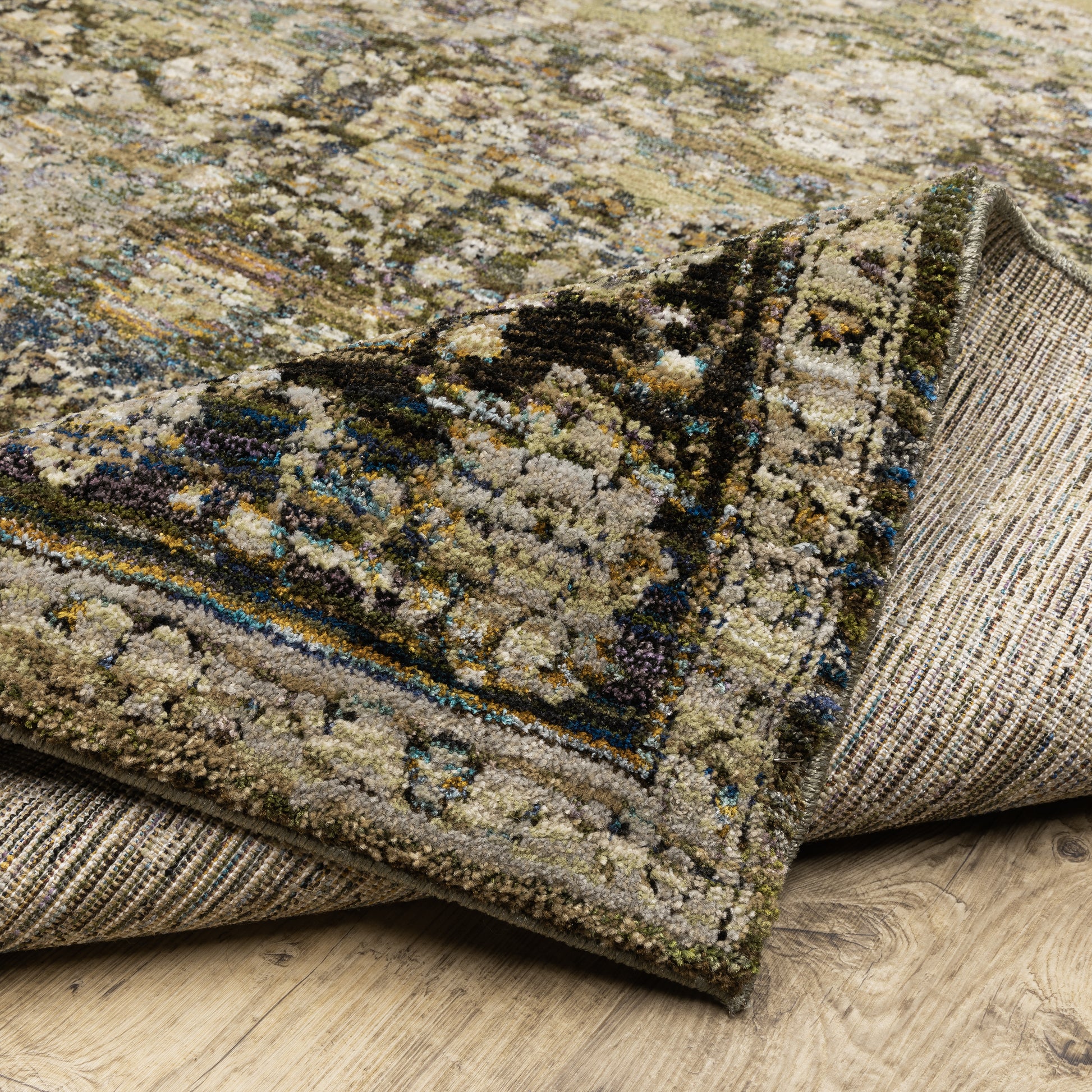 Andorra Distressed Green/ Brown Oriental Cut Pile Rug