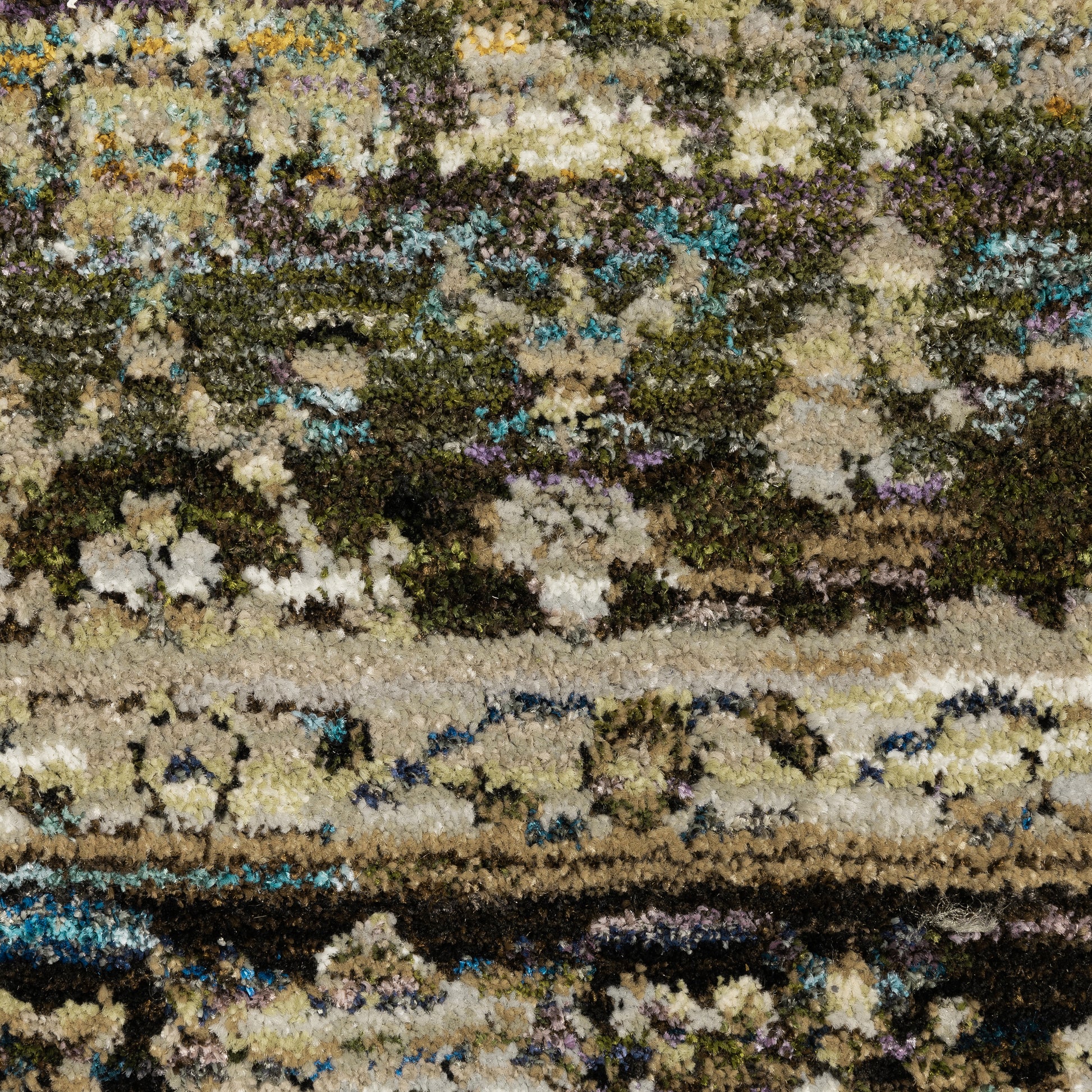 Andorra Distressed Green/ Brown Oriental Cut Pile Rug