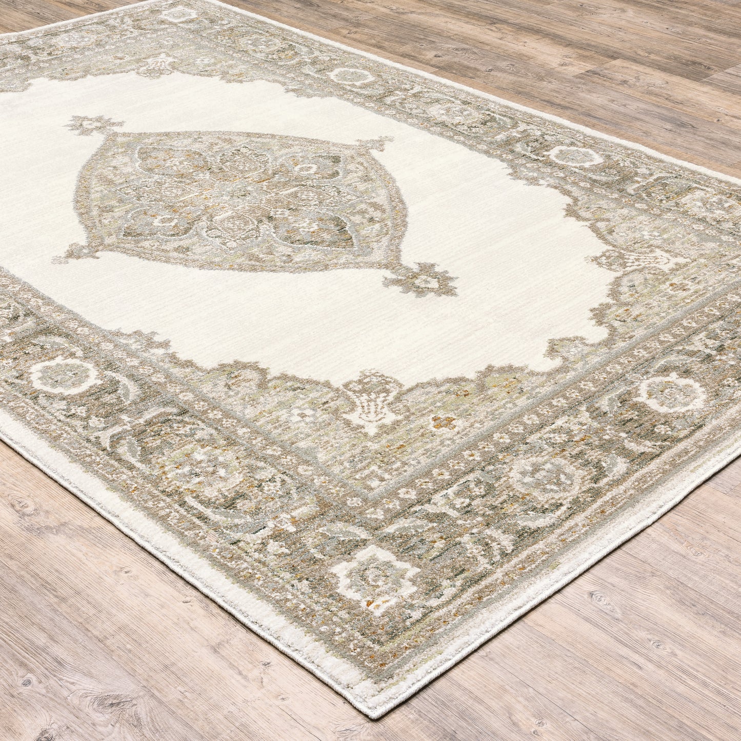 Andorra Medallion Beige/ Ivory Oriental Cut Pile Rug