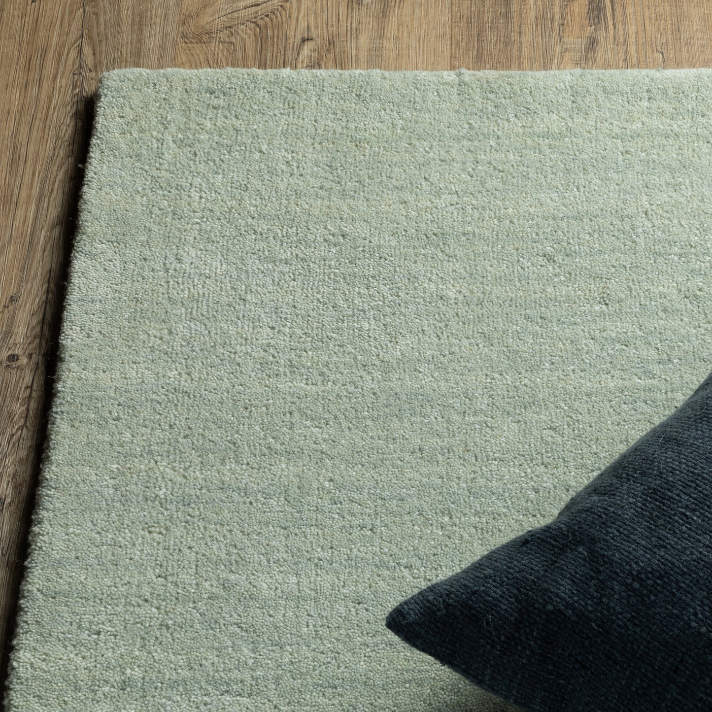 Aniston Ii Solid Grey/ Grey Cut Pile Rug