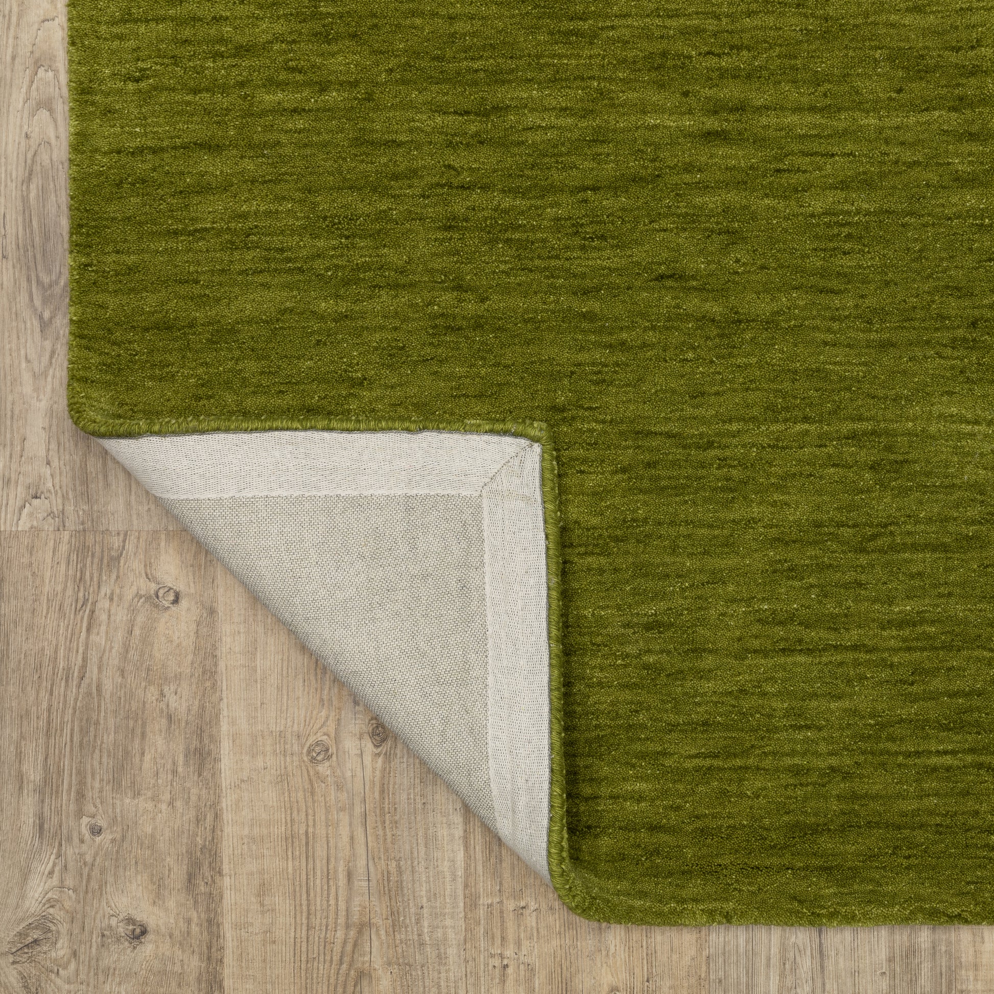 Aniston Ii Solid Green/ Green Cut Pile Rug