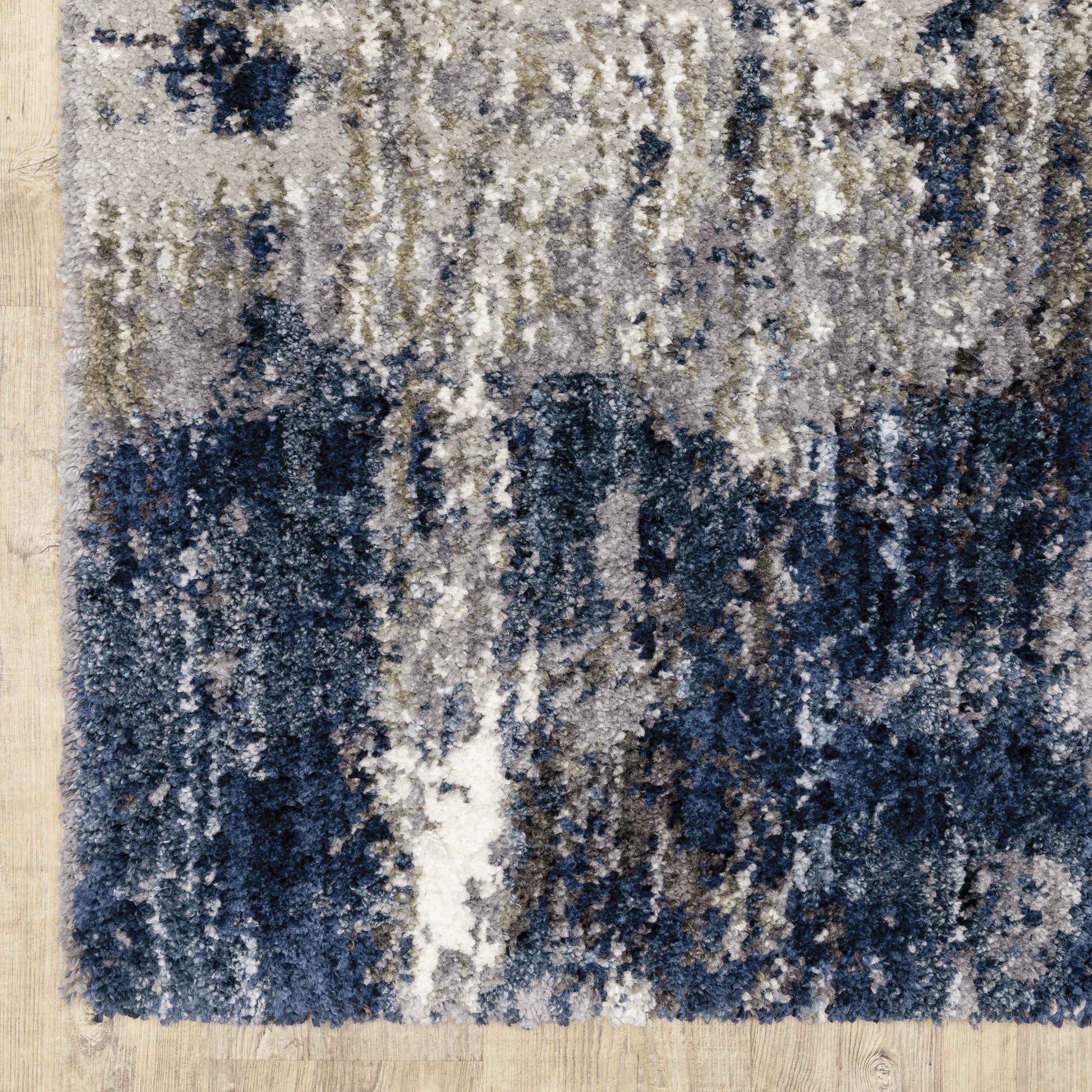 Aspen Shag Grey/ Blue Distressed Cut Pile Rug