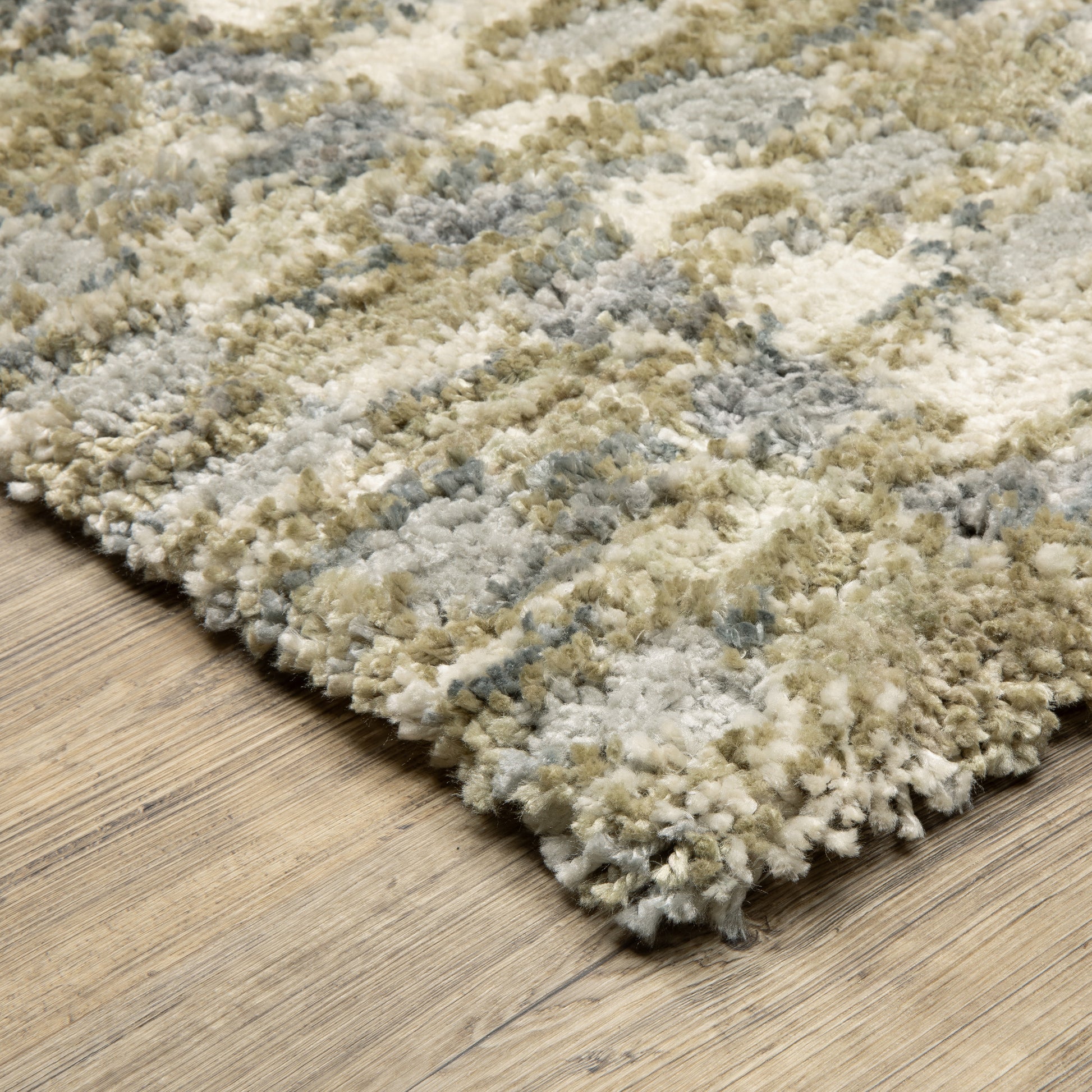 Aspen Stripe Gold/ Grey Distressed Cut Pile Rug
