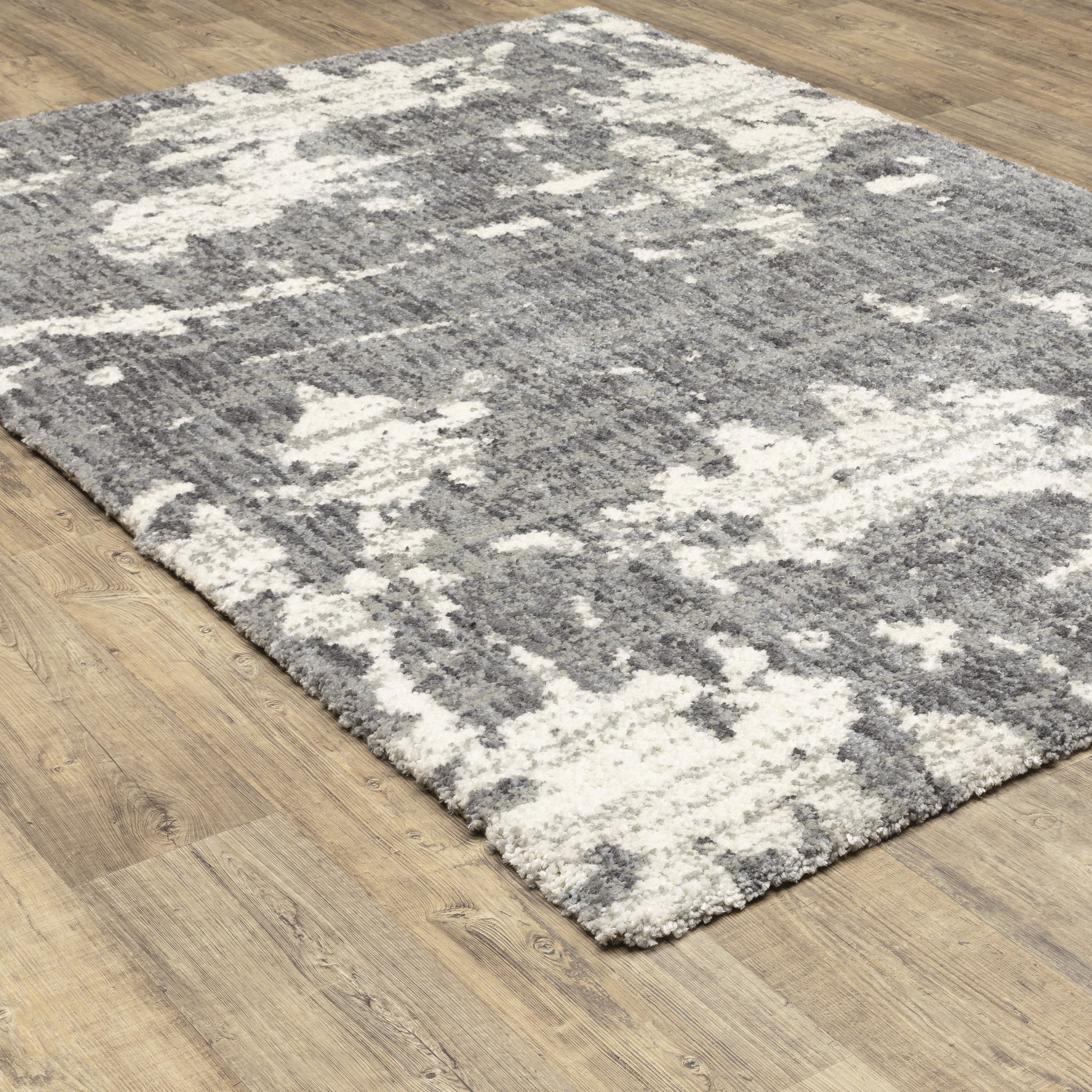Aspen 003H9 Grey Distressed Rug