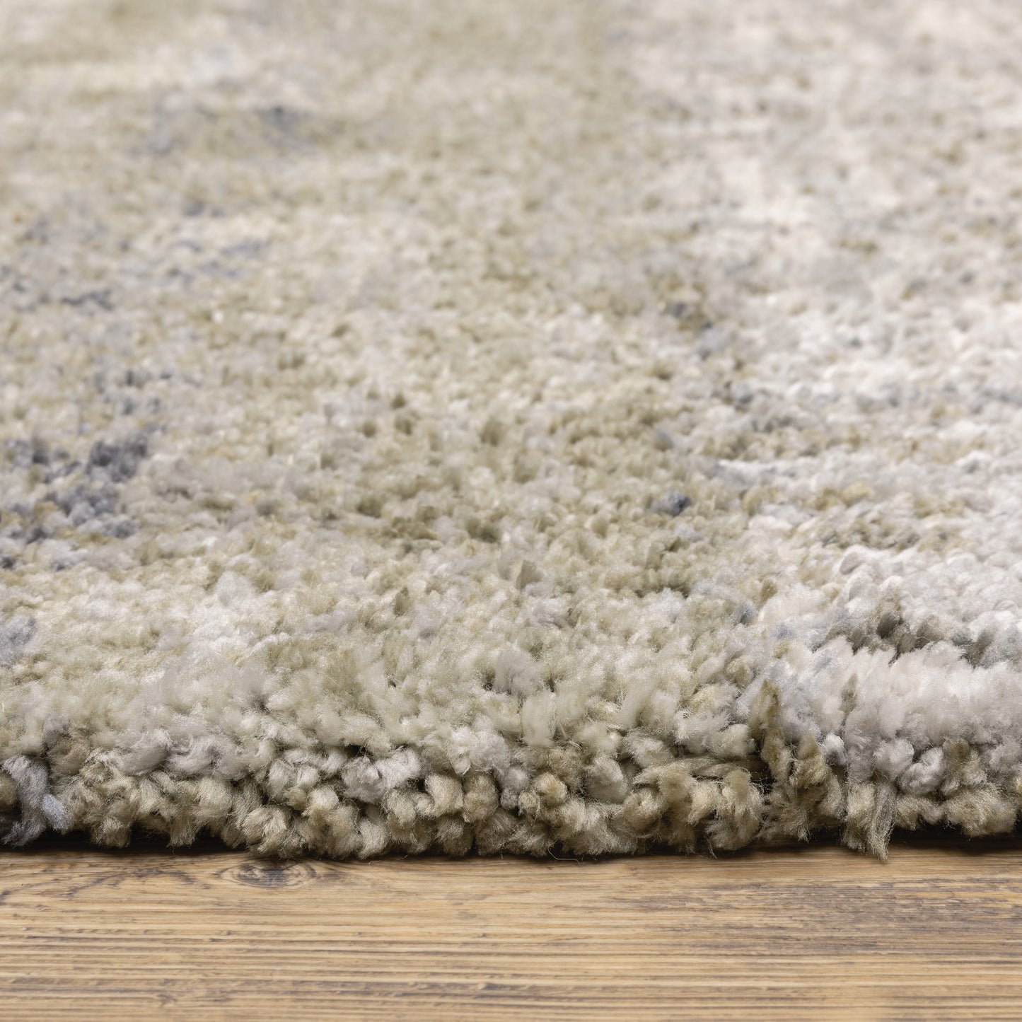 Aspen Shag Grey/ Ivory Distressed Cut Pile Rug