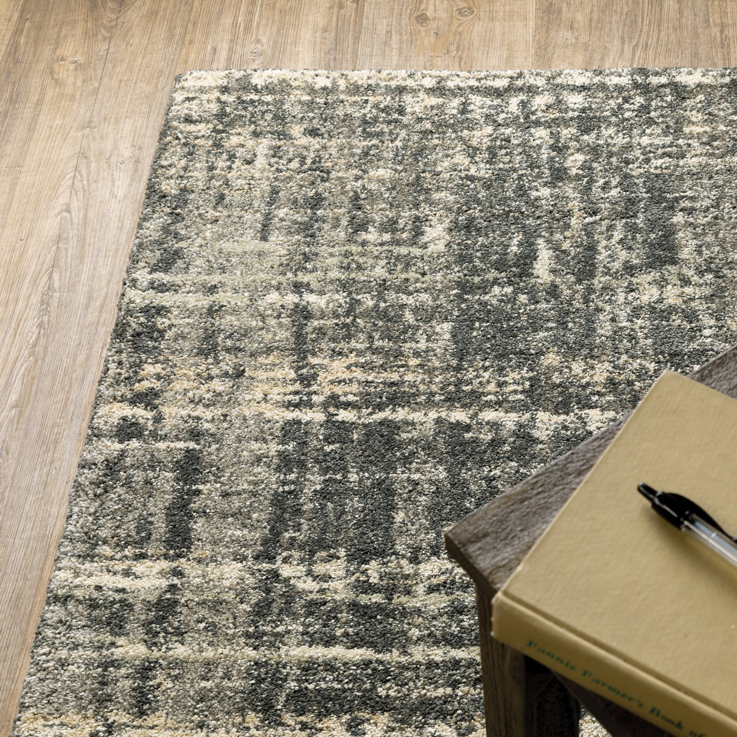 Astor Distressed Charcoal/ Beige Cut Pile Rug