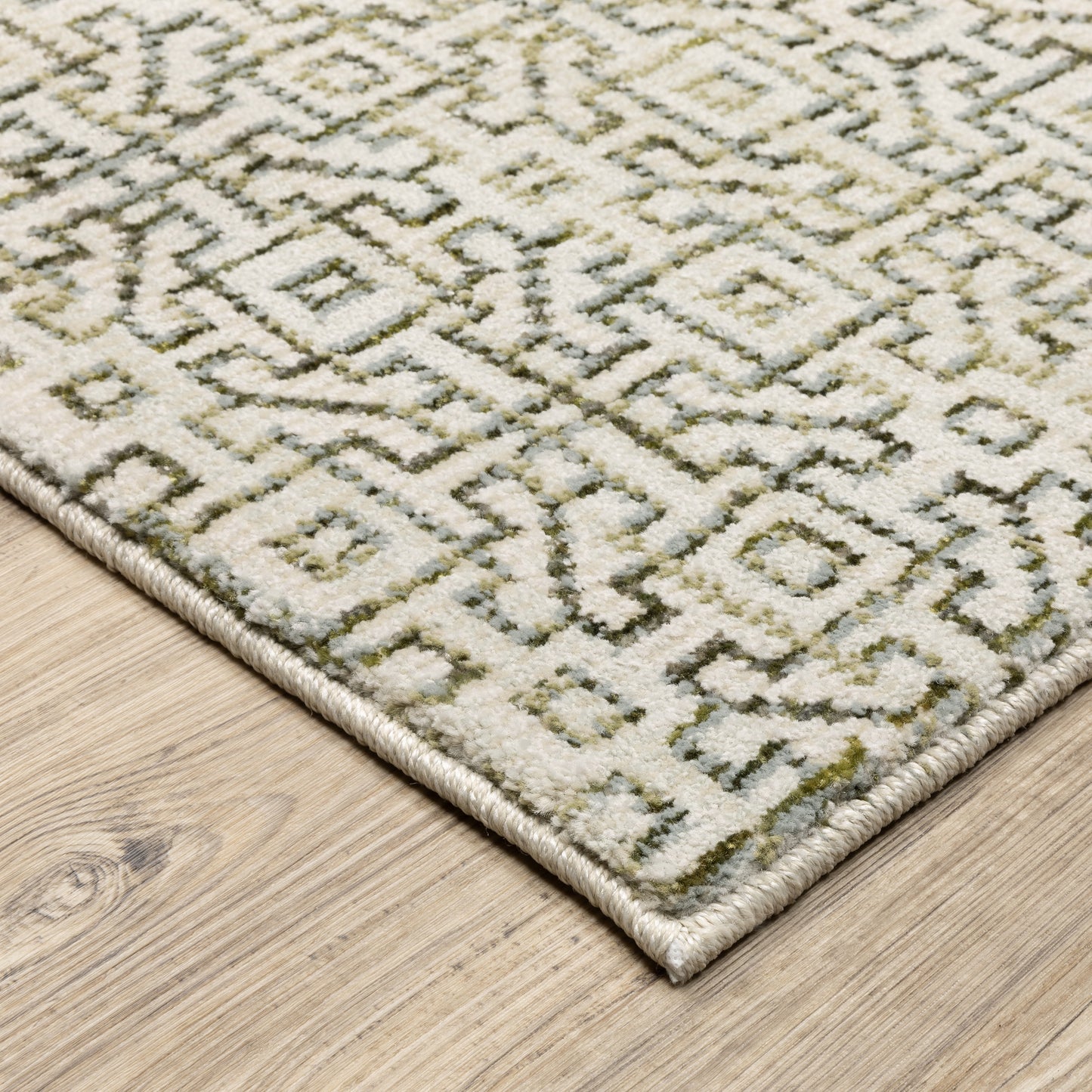 Atlas Geometric Ivory/ Green Cut Pile Rug