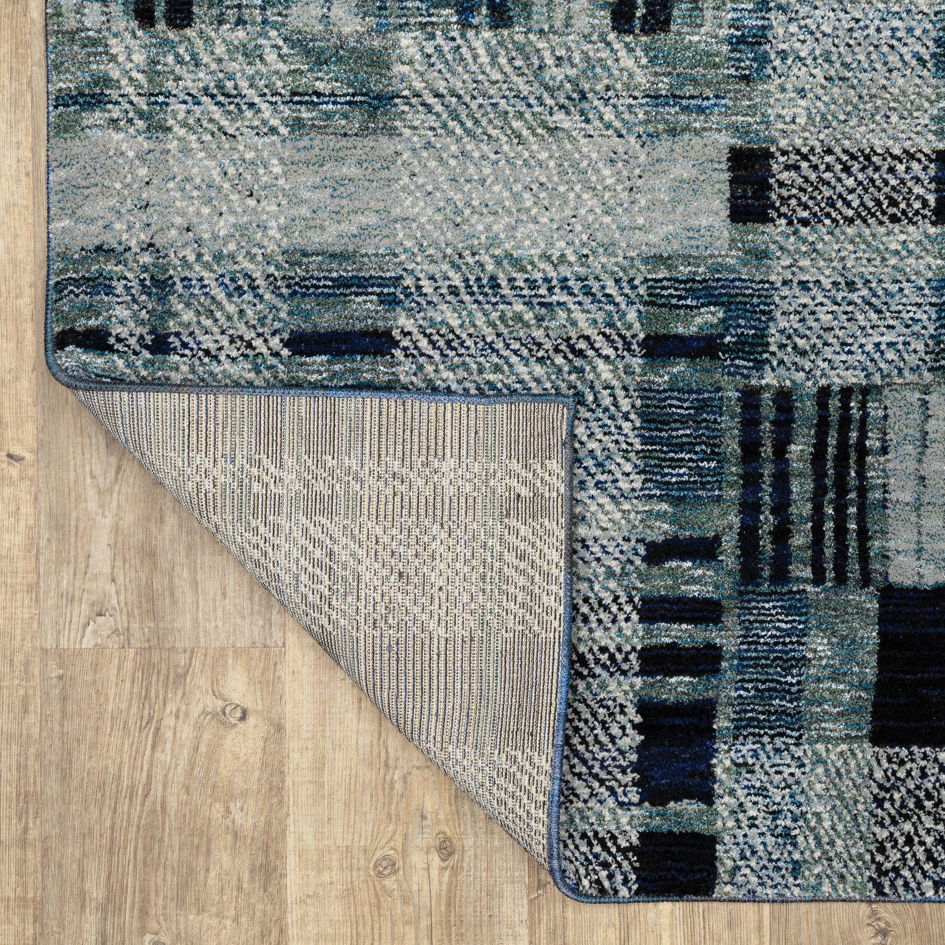 Atlas Geometric Blue/ Blue Cut Pile Rug