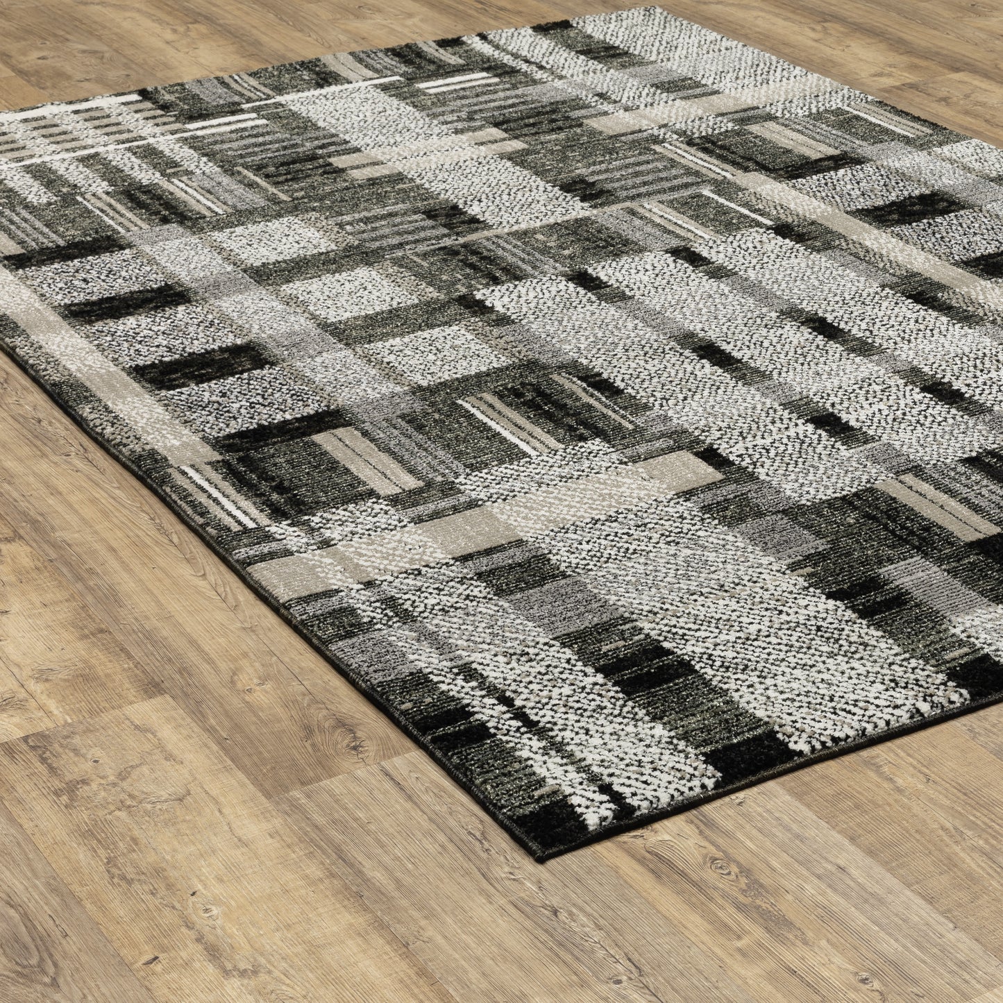 Atlas Geometric Black/ Grey Cut Pile Rug