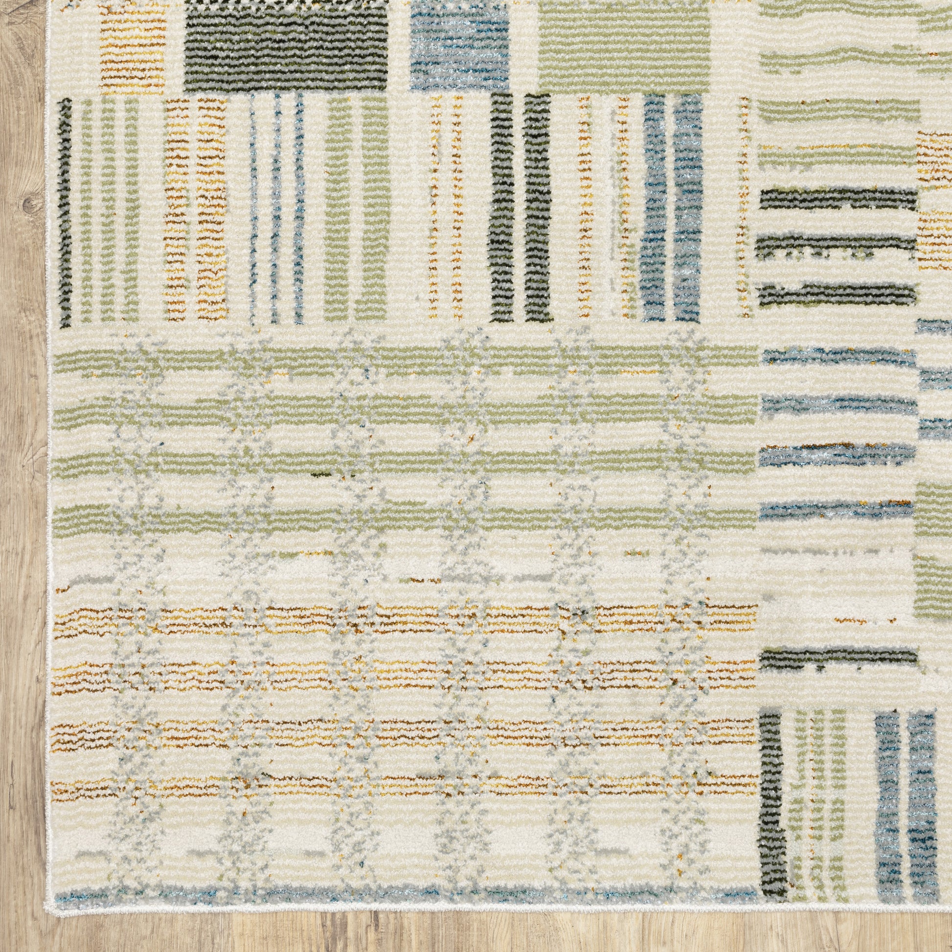 Atlas Geometric Blue/ Green Cut Pile Rug