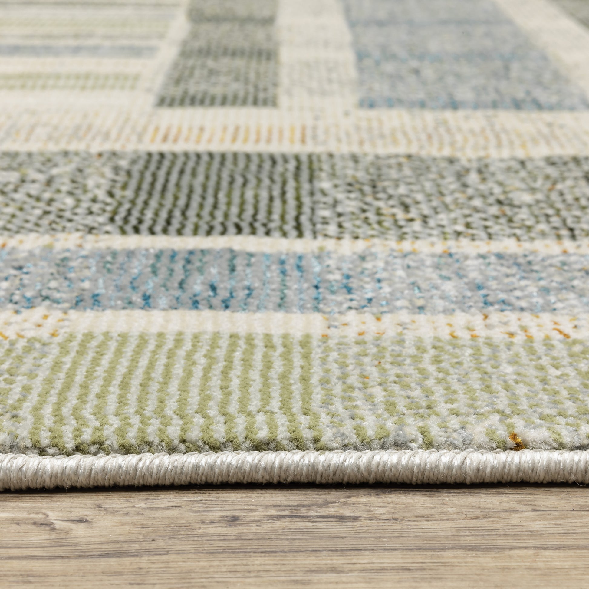 Atlas Geometric Blue/ Green Cut Pile Rug