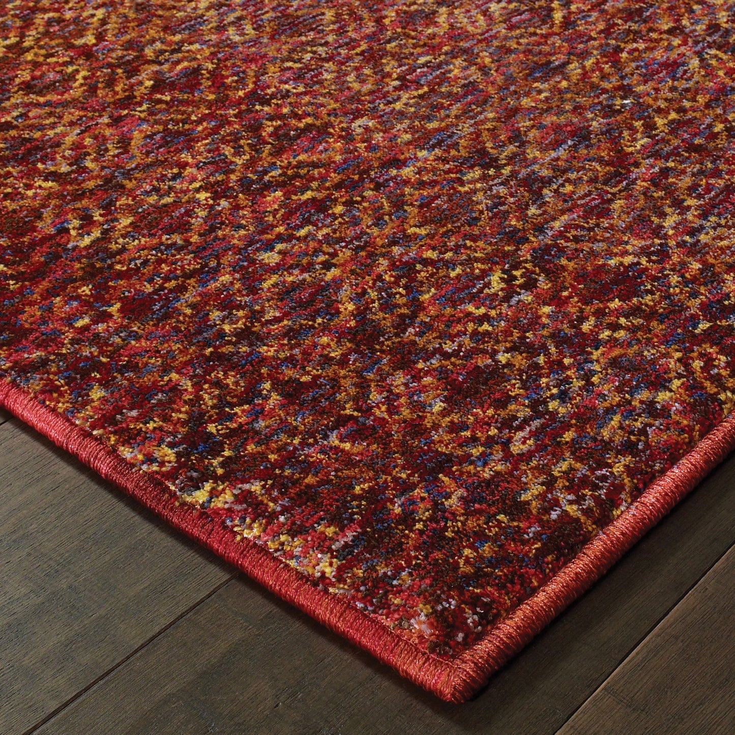 Atlas Distressed Red/ Rust Geometric Cut Pile Rug