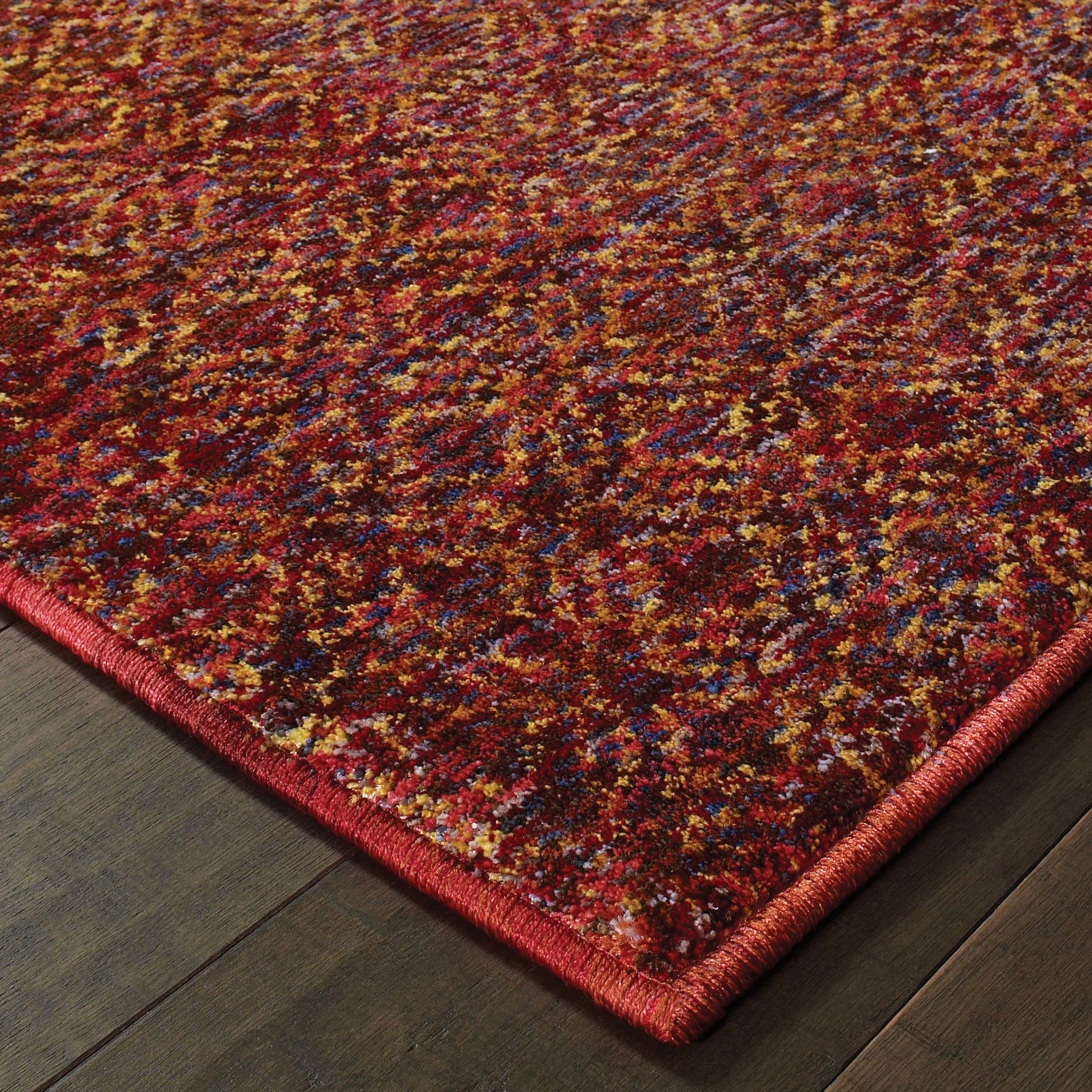 Atlas Distressed Red/ Rust Geometric Cut Pile Rug