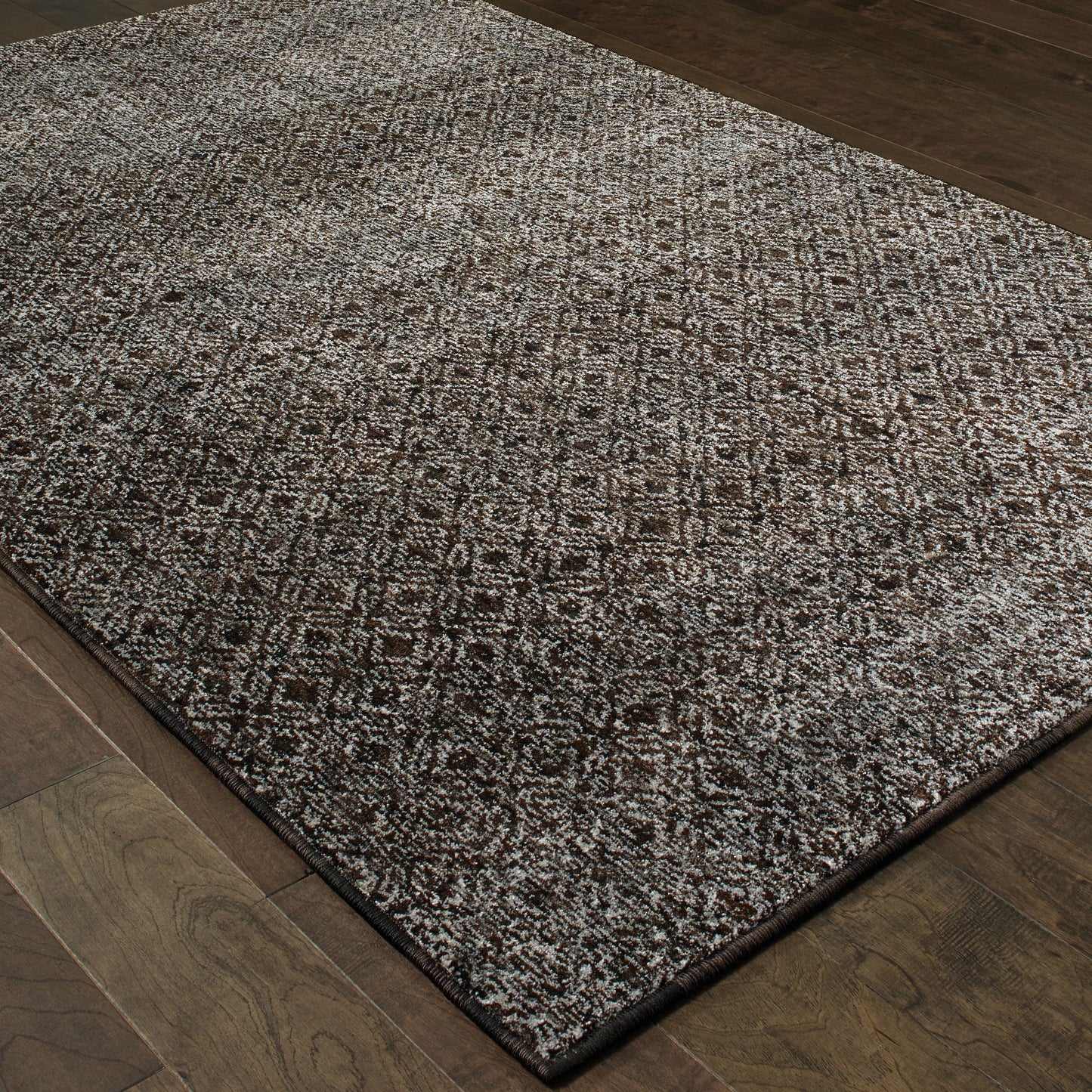 Atlas Distressed Black/ Grey Geometric Cut Pile Rug