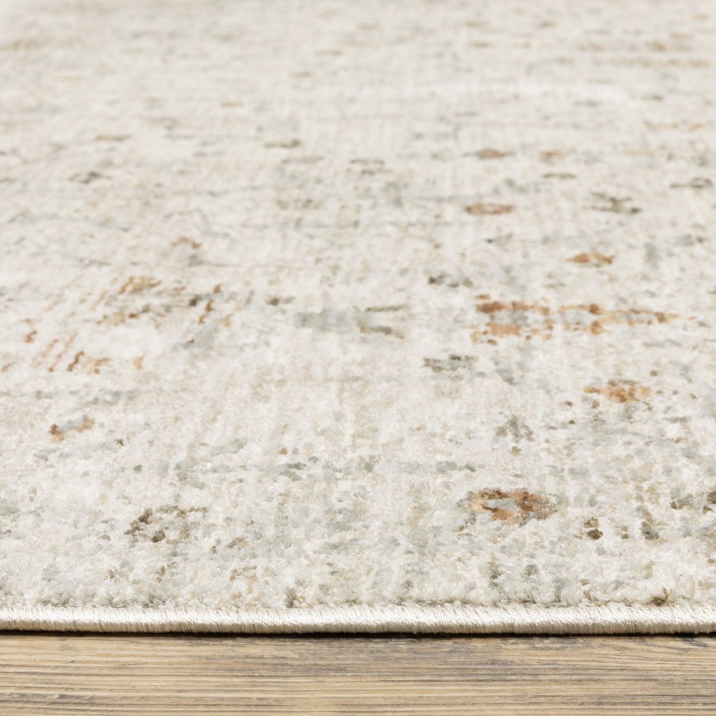 Avalon Distressed Ivory/ Beige Floral Cut Pile Rug
