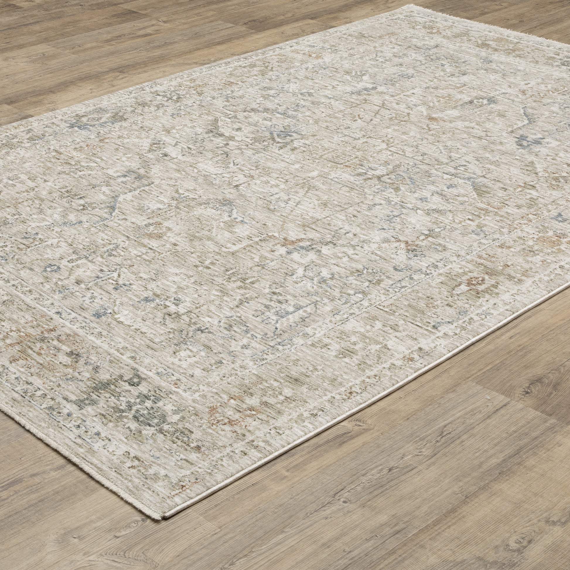 Avalon Distressed Beige/ Blue Medallion Cut Pile Rug
