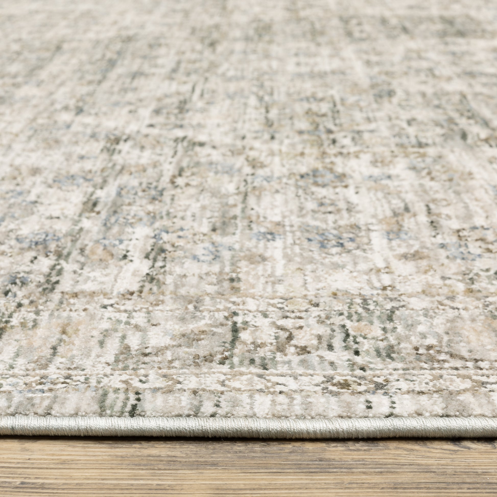 Avalon Medallion Grey/ Beige Distressed Cut Pile Rug