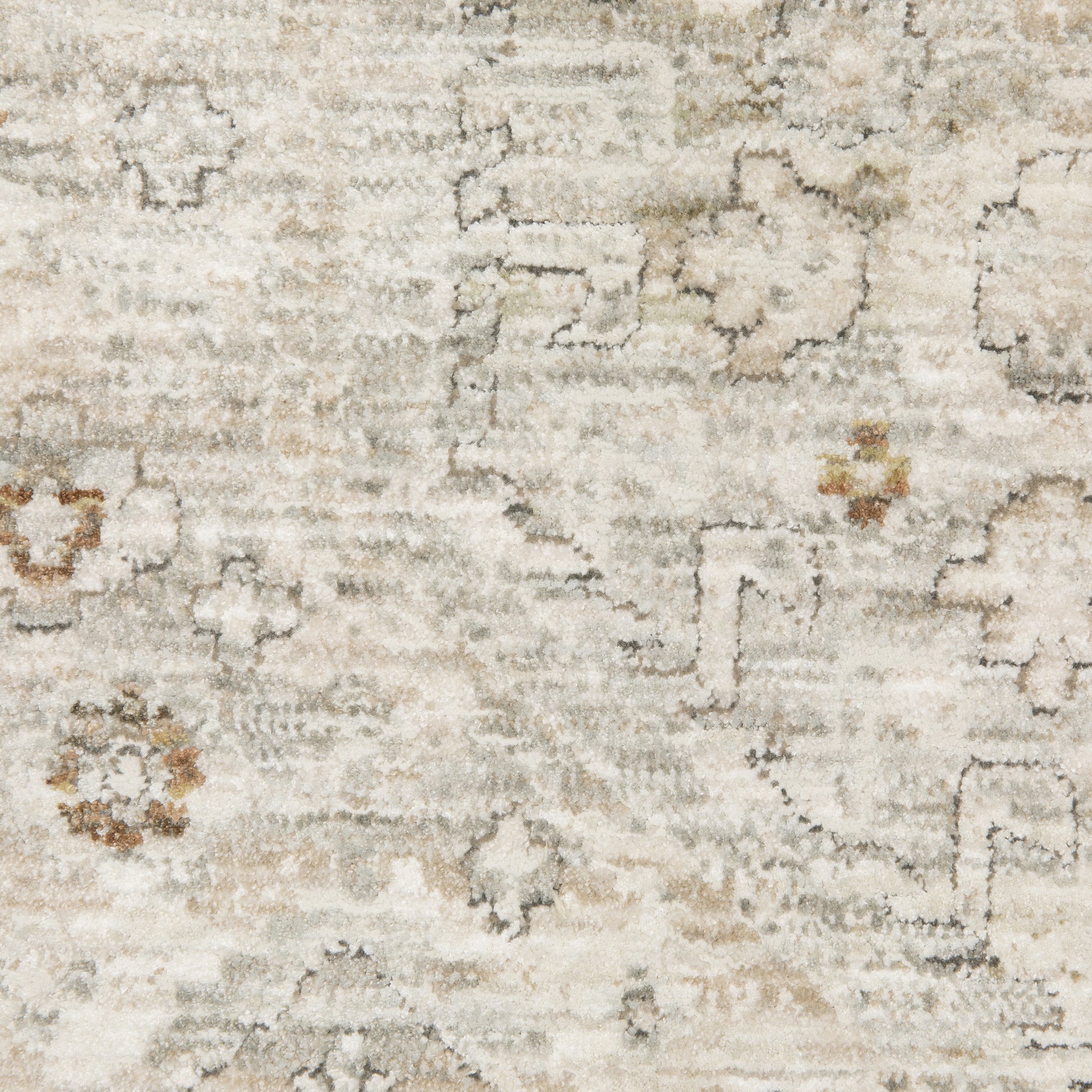 Avalon Medallion Beige/ Ivory Distressed Cut Pile Rug