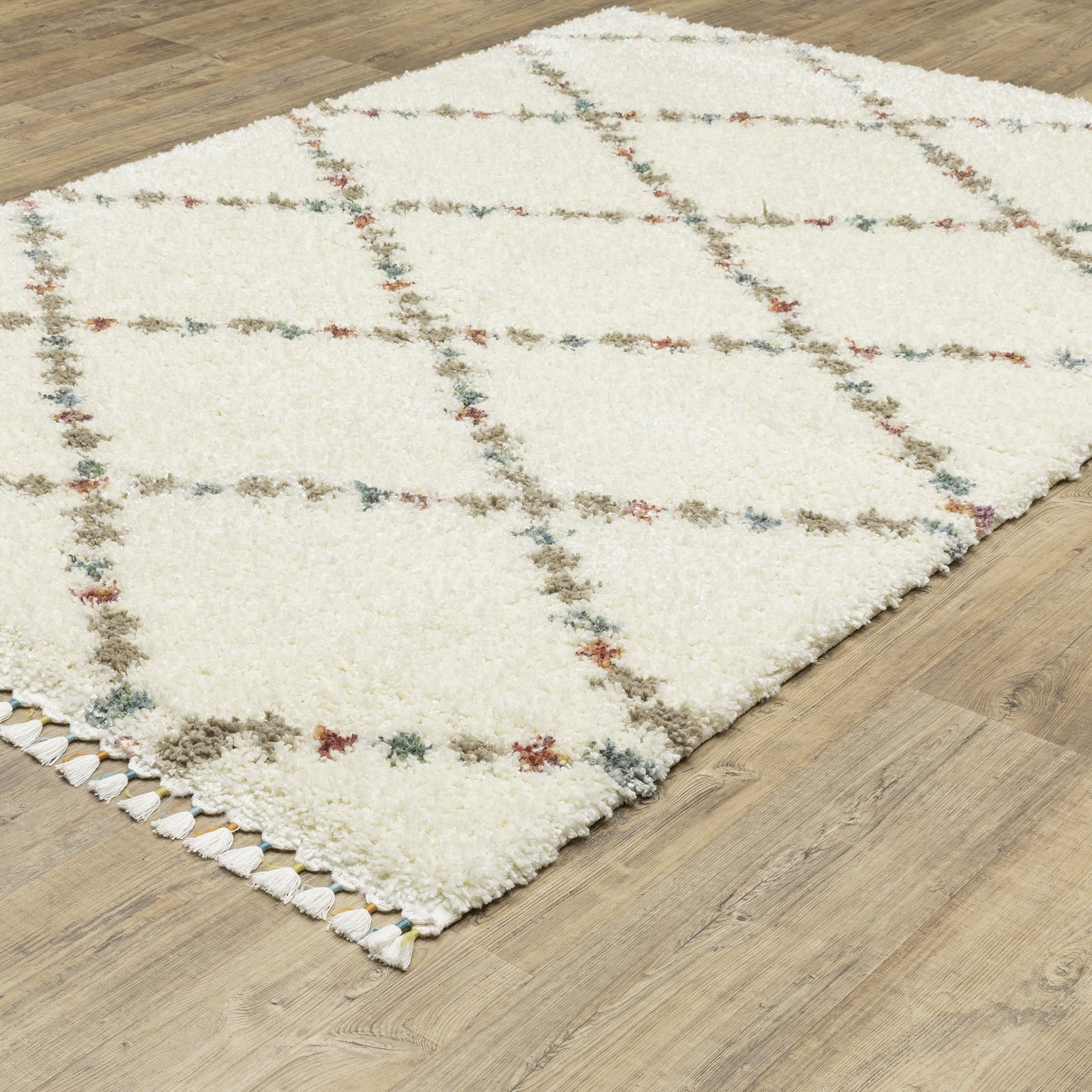 Axis AX08A Ivory Lattice Rug