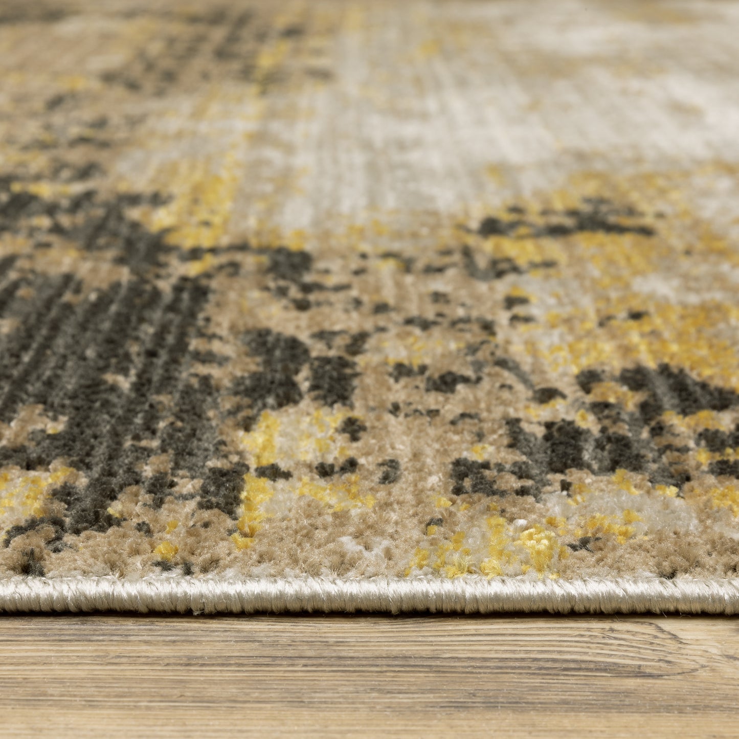 Bauer Abstract Gold/ Black Cut Pile Rug