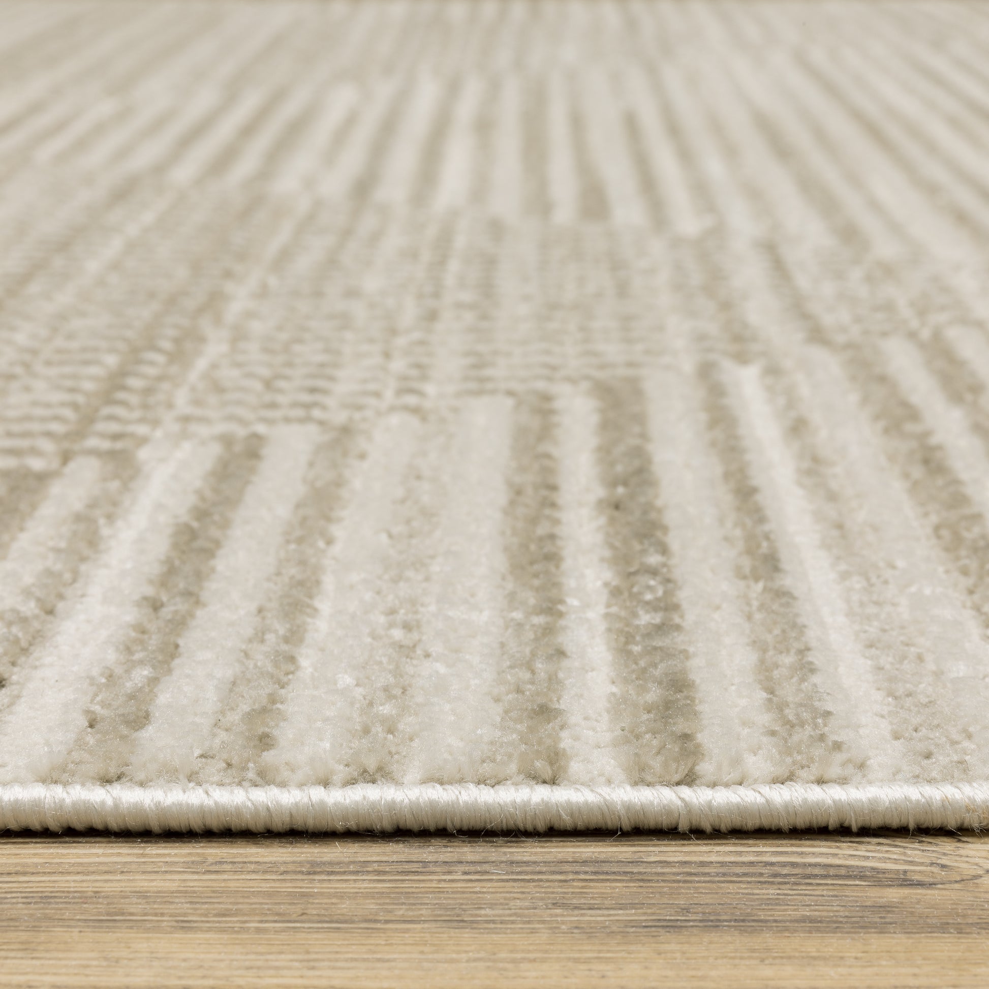 Bauer Stripe Beige/ Ivory Geometric Cut Pile Rug