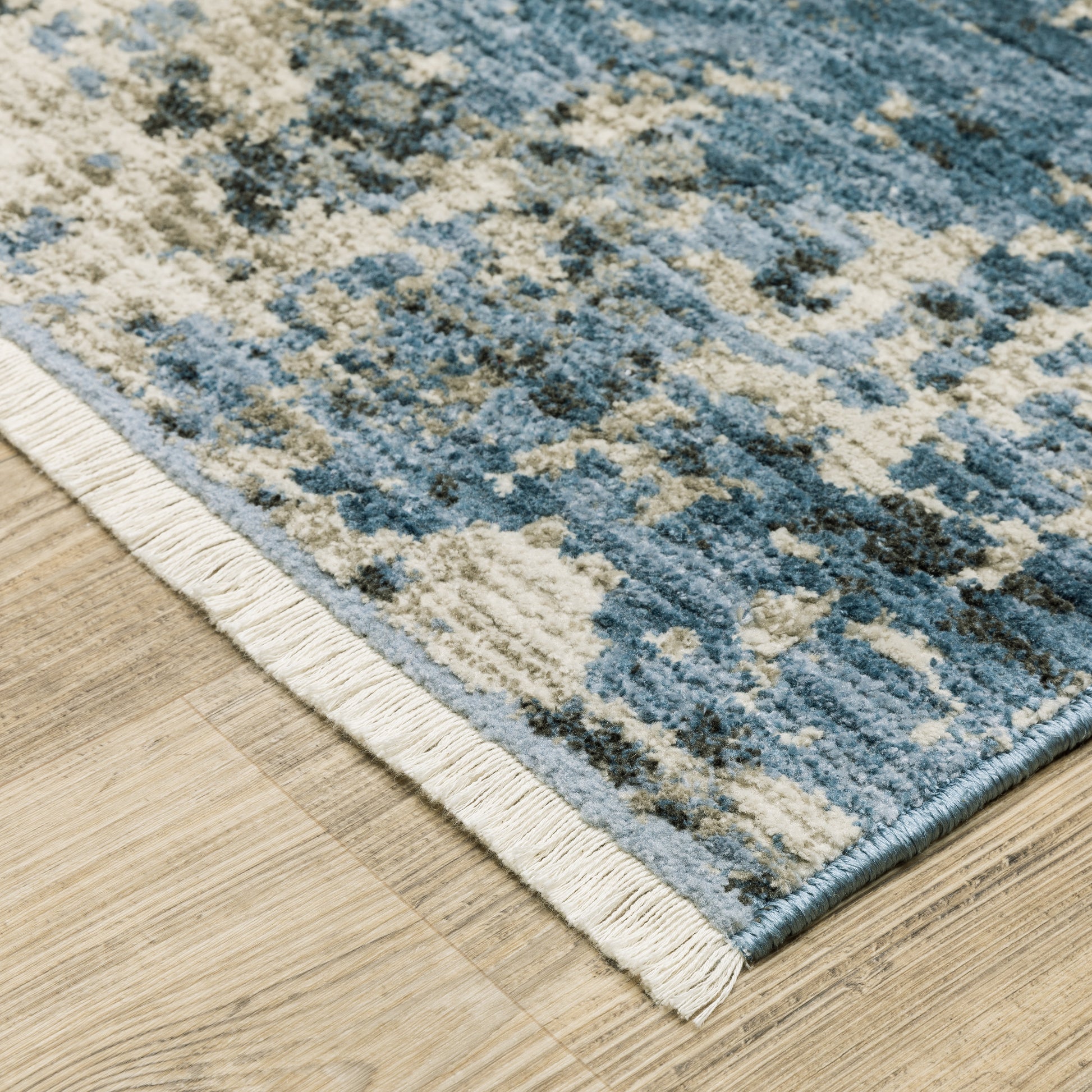 Bauer 041L2 Blue Distressed Rug
