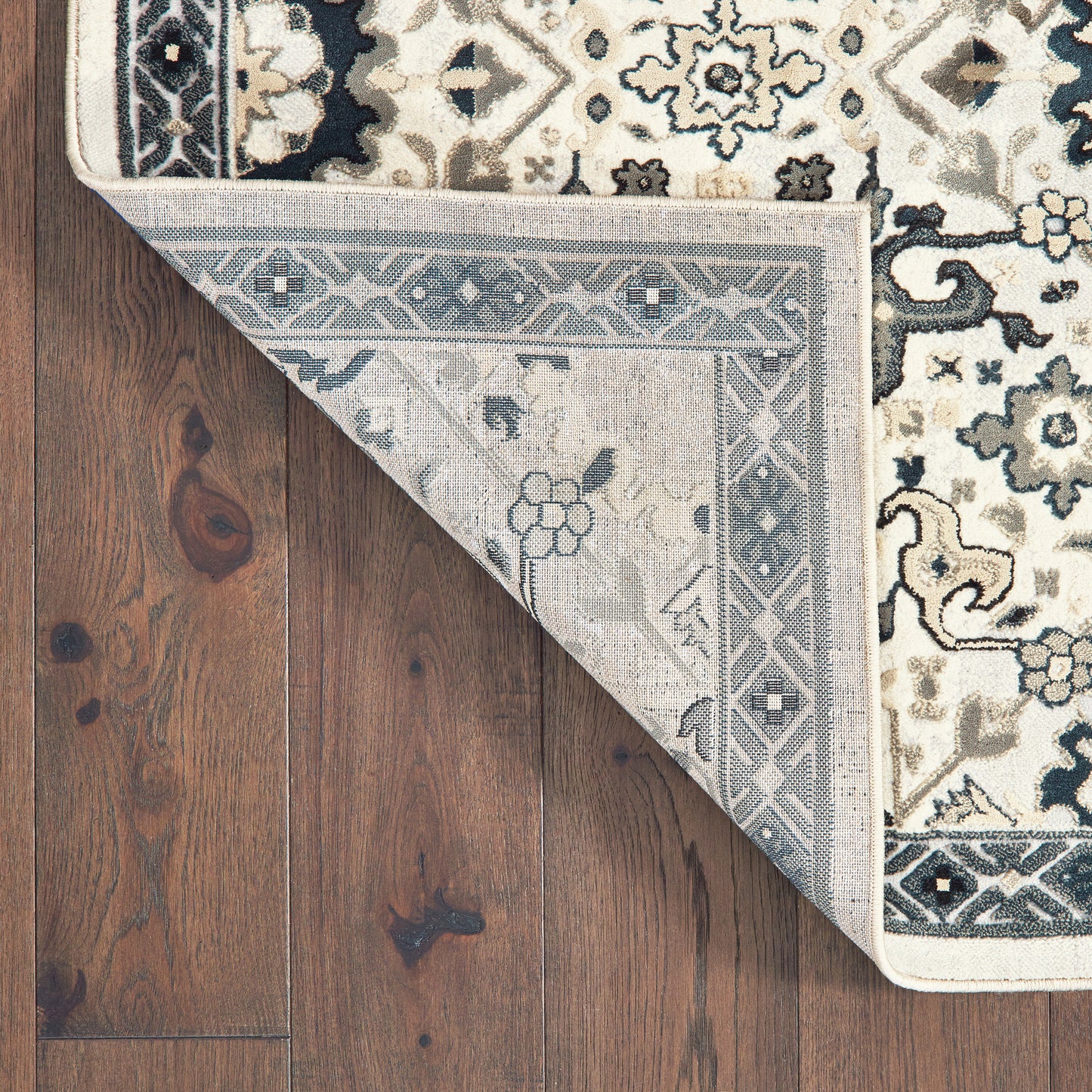 Bowen Oriental Ivory/ Navy Cut Pile Rug