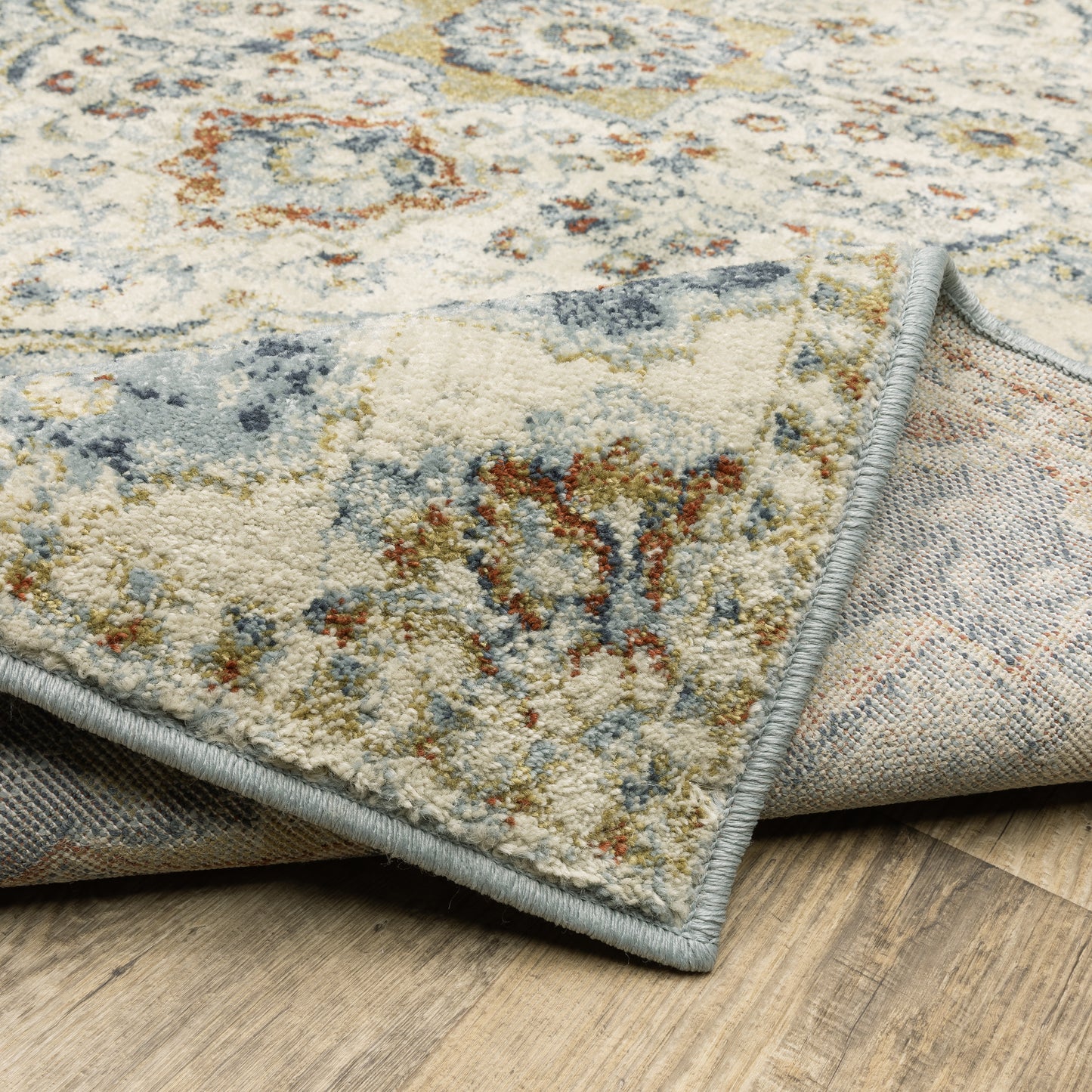 Branson Medallion Blue/ Multi Distressed Cut Pile Rug