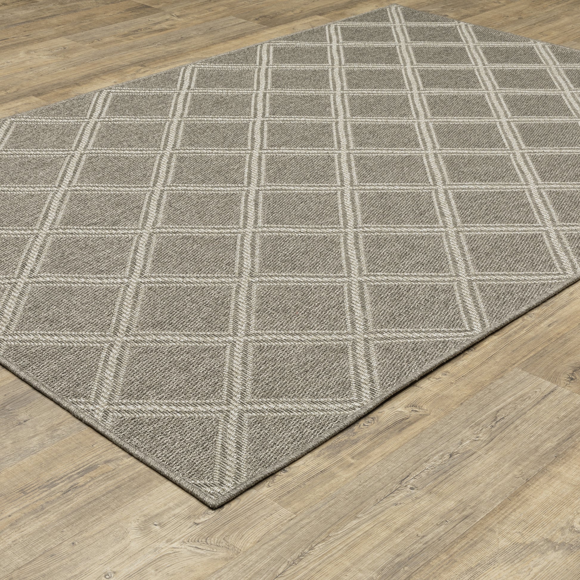 Caicos CA02N Grey Lattice Rug