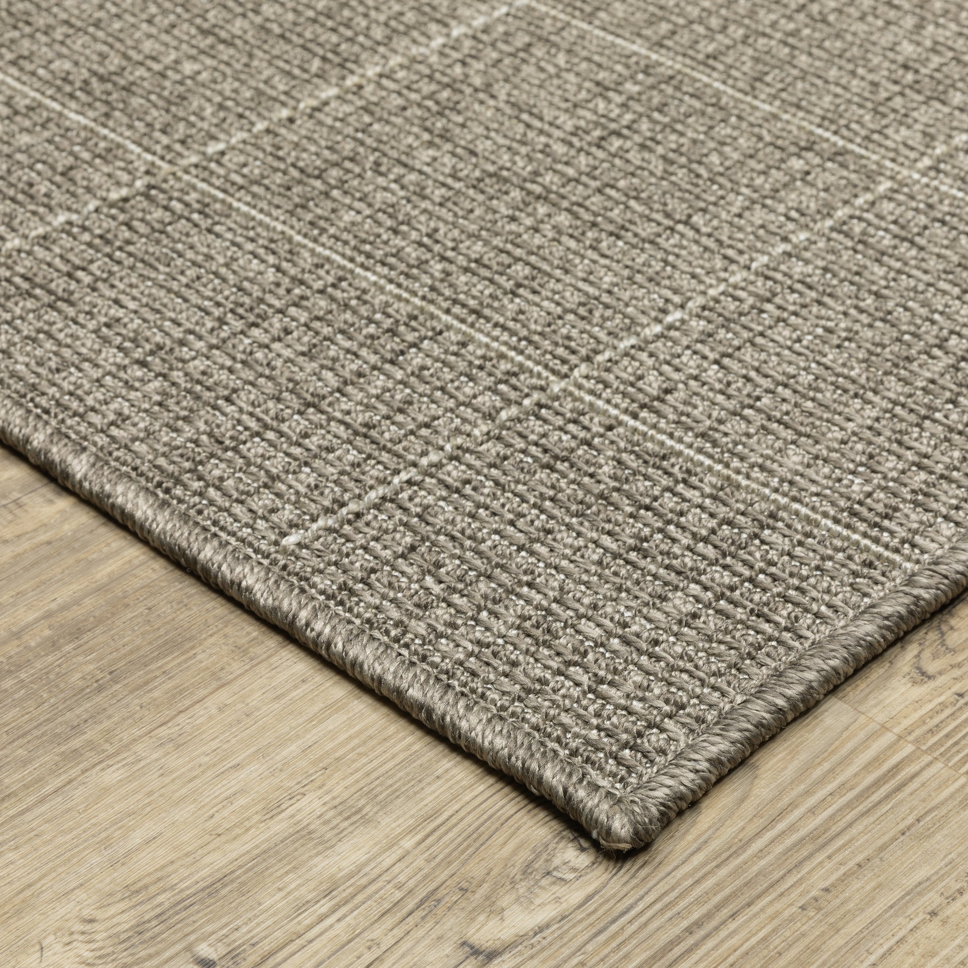 Caicos CA04B Grey Geometric Rug