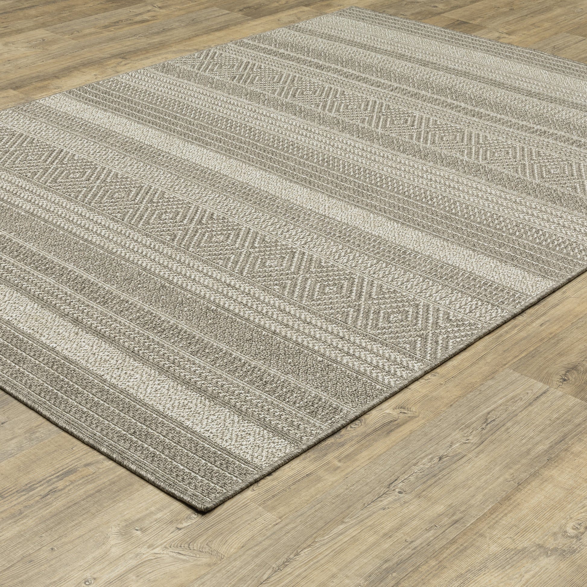 Caicos CA06A Grey Stripe Rug