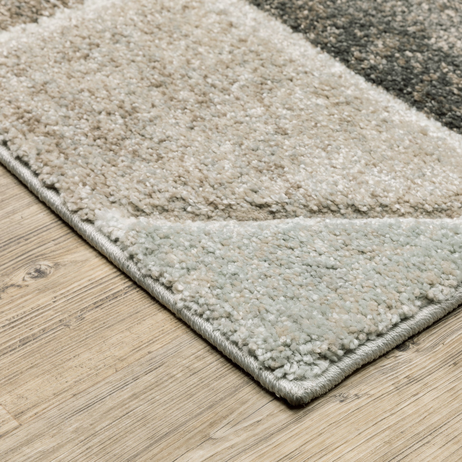 Cambria Geometric Multi/ Multi Cut Pile Rug
