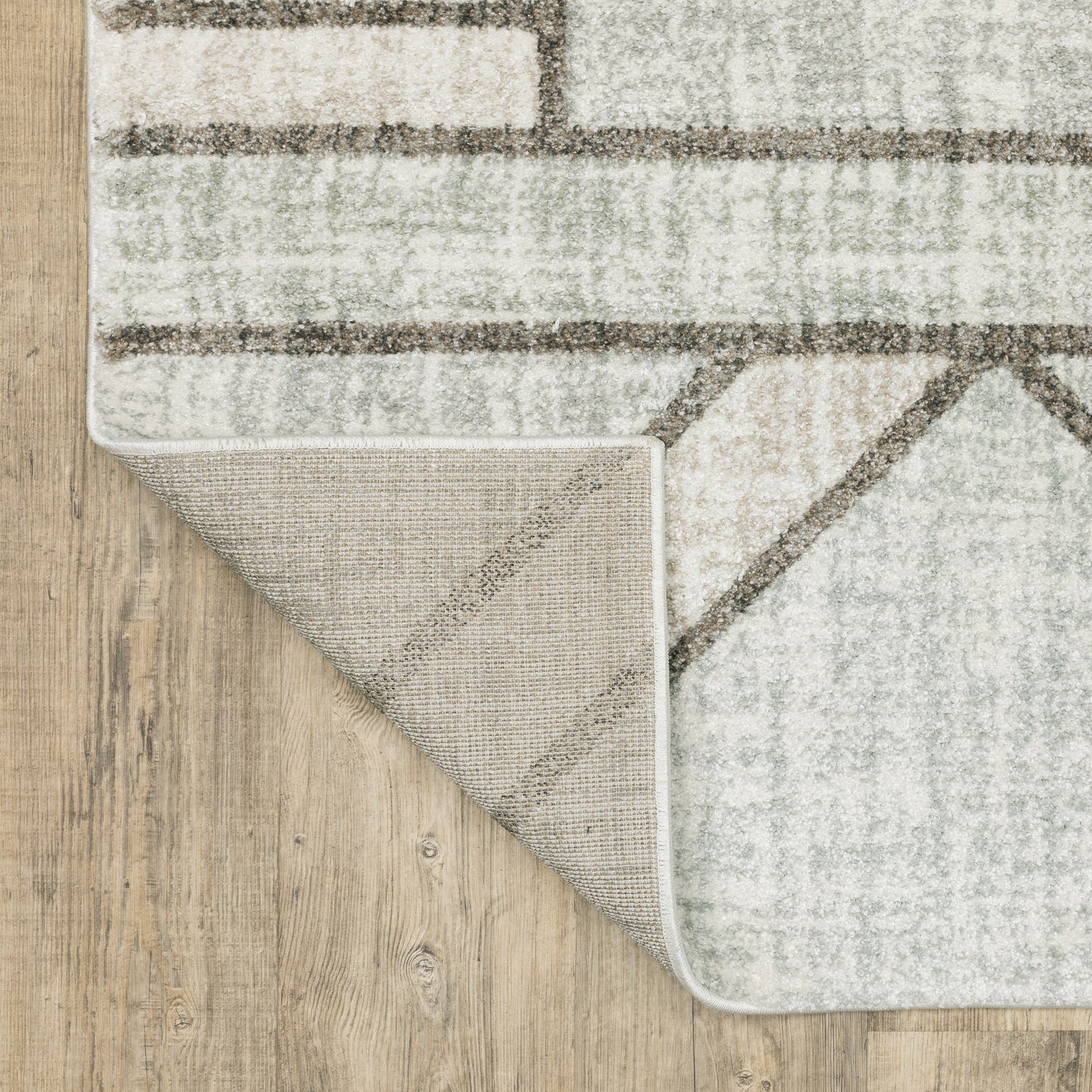 Cambria Distressed Grey/ Beige Geometric Cut Pile Rug