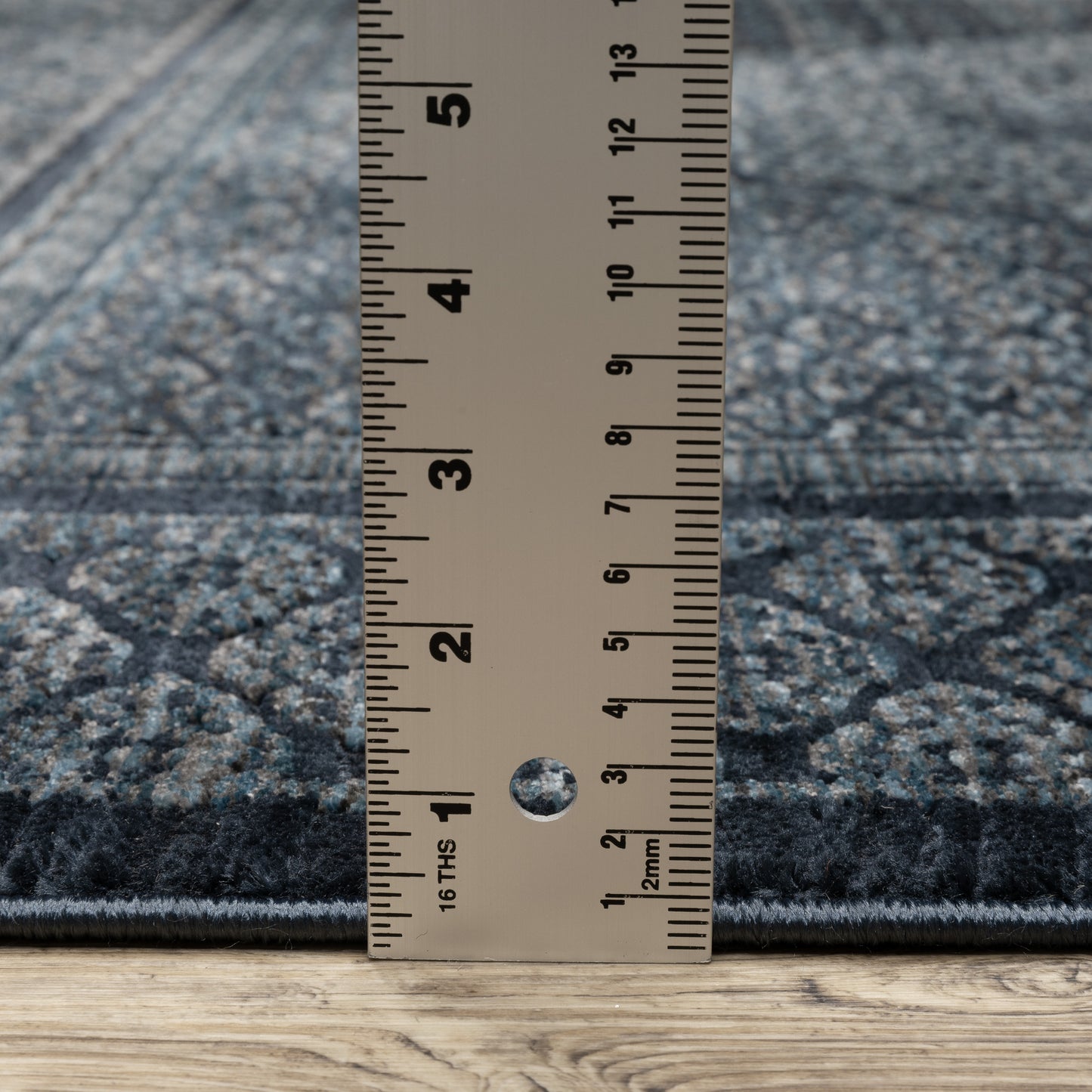 Capella Medallion Blue/ Blue Oriental Cut Pile Rug