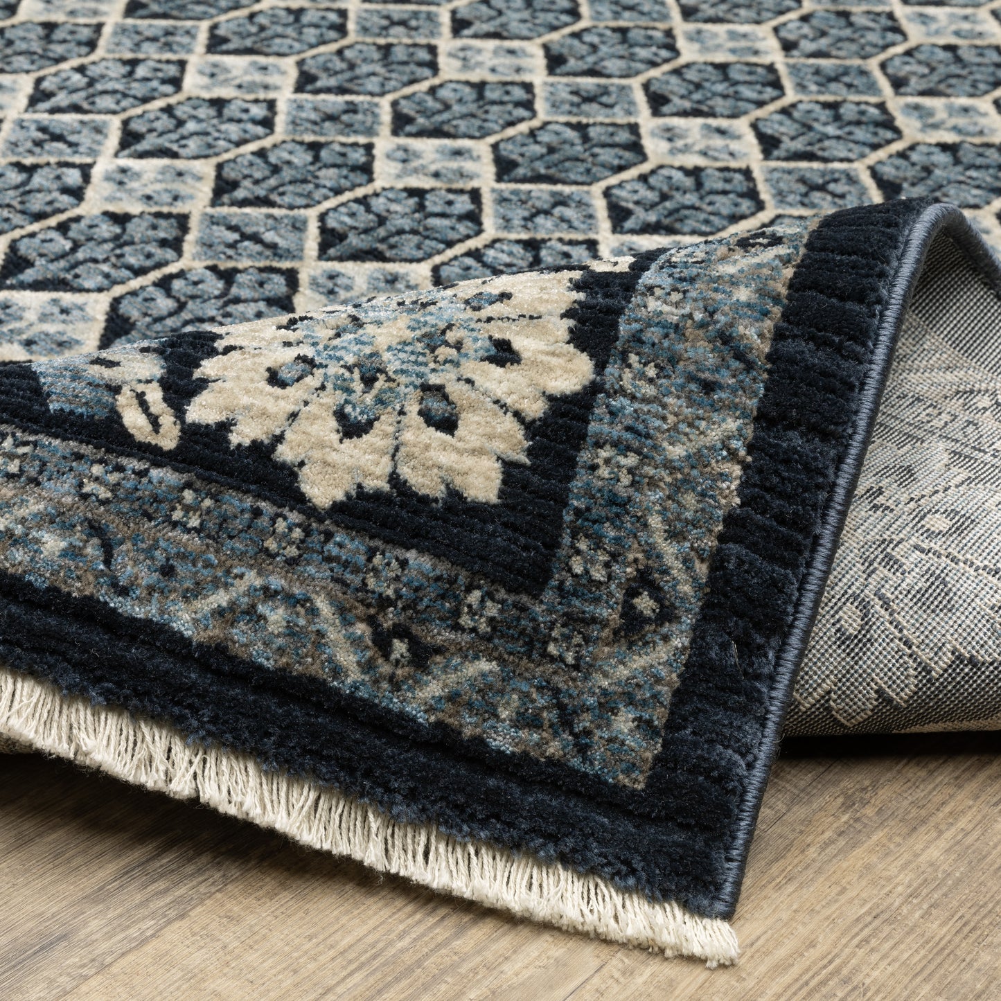 Capella Geometric Blue/ Ivory Floral Cut Pile Rug