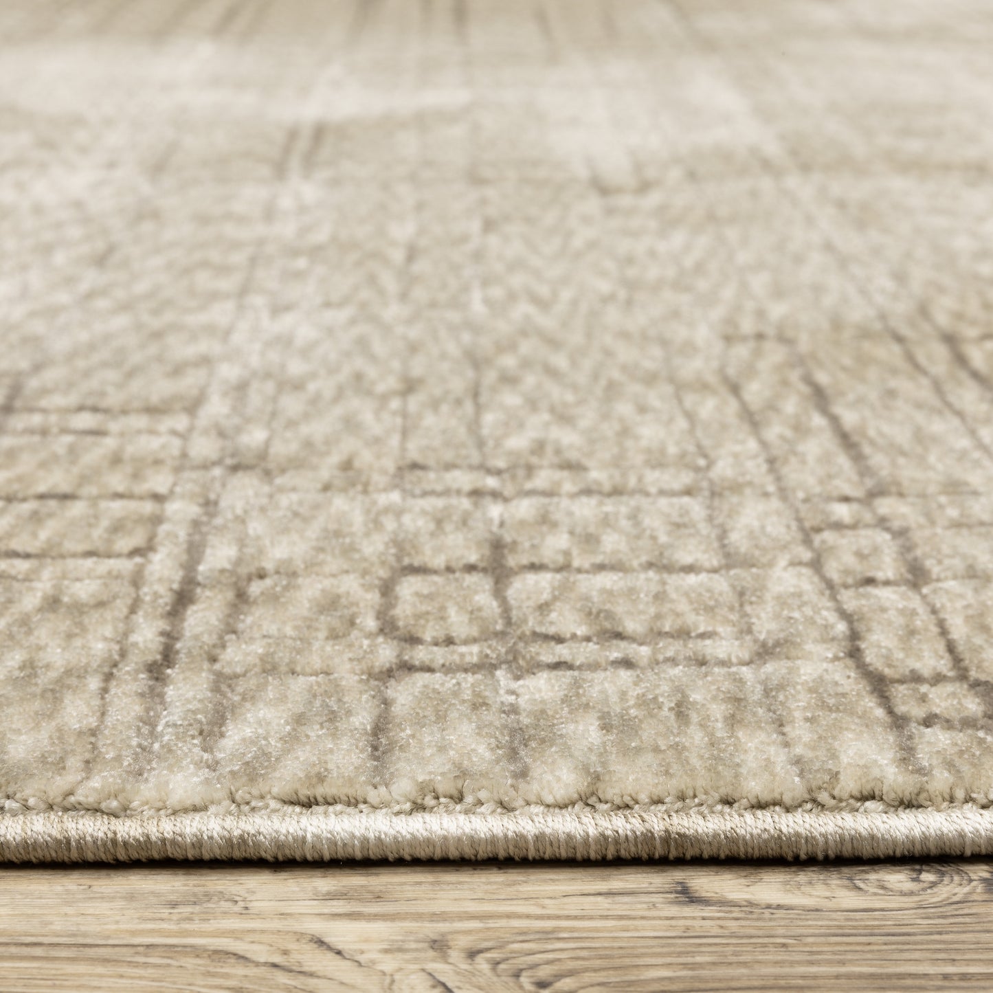 Capella Distressed Beige/ Brown Geometric Cut Pile Rug