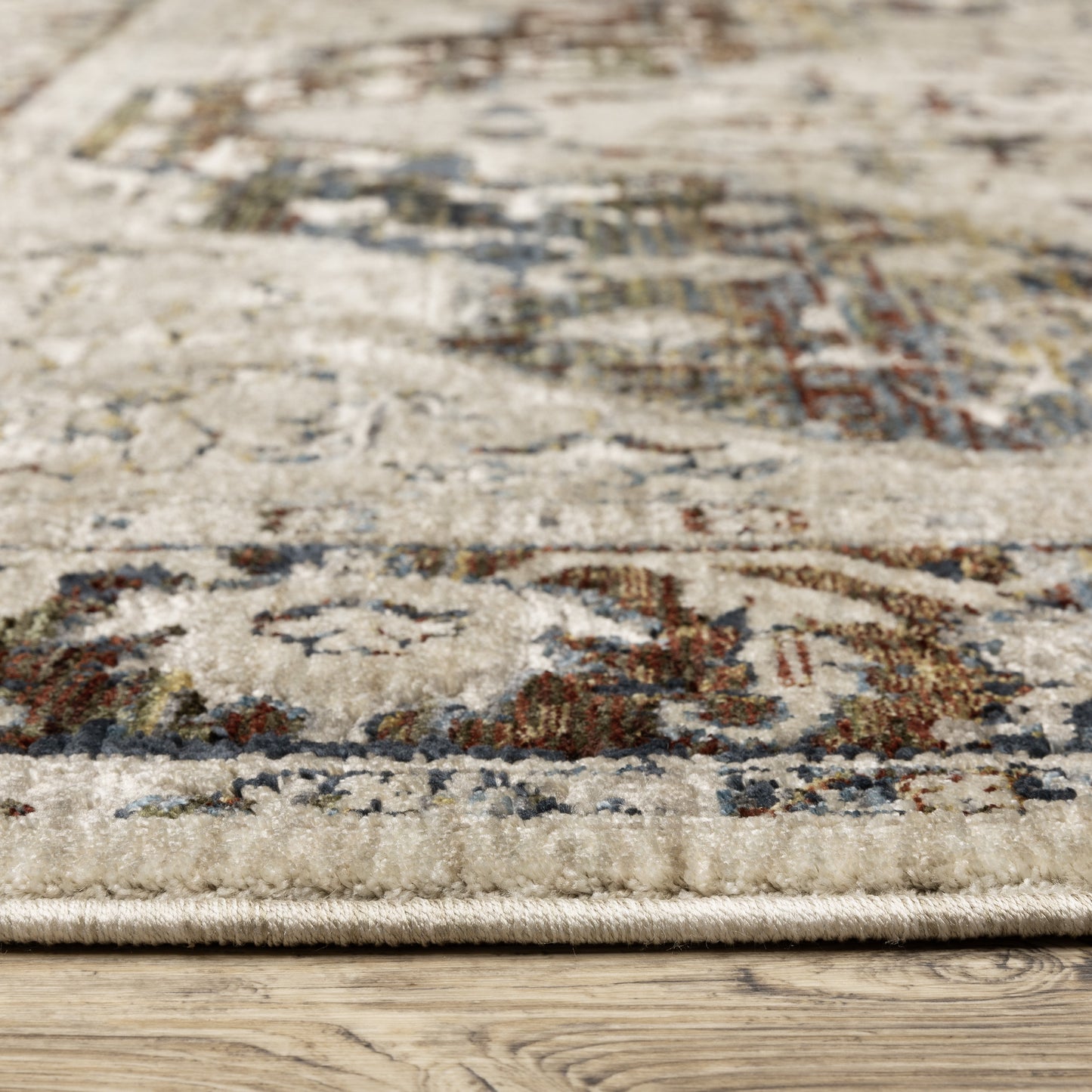 Capella Medallion Beige/ Multi Oriental Cut Pile Rug